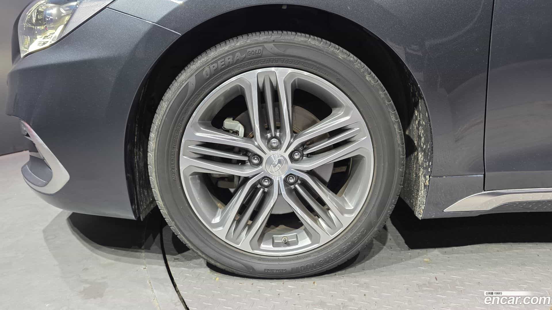 Grandeur Hyundai 2018.5-OUTER-005
