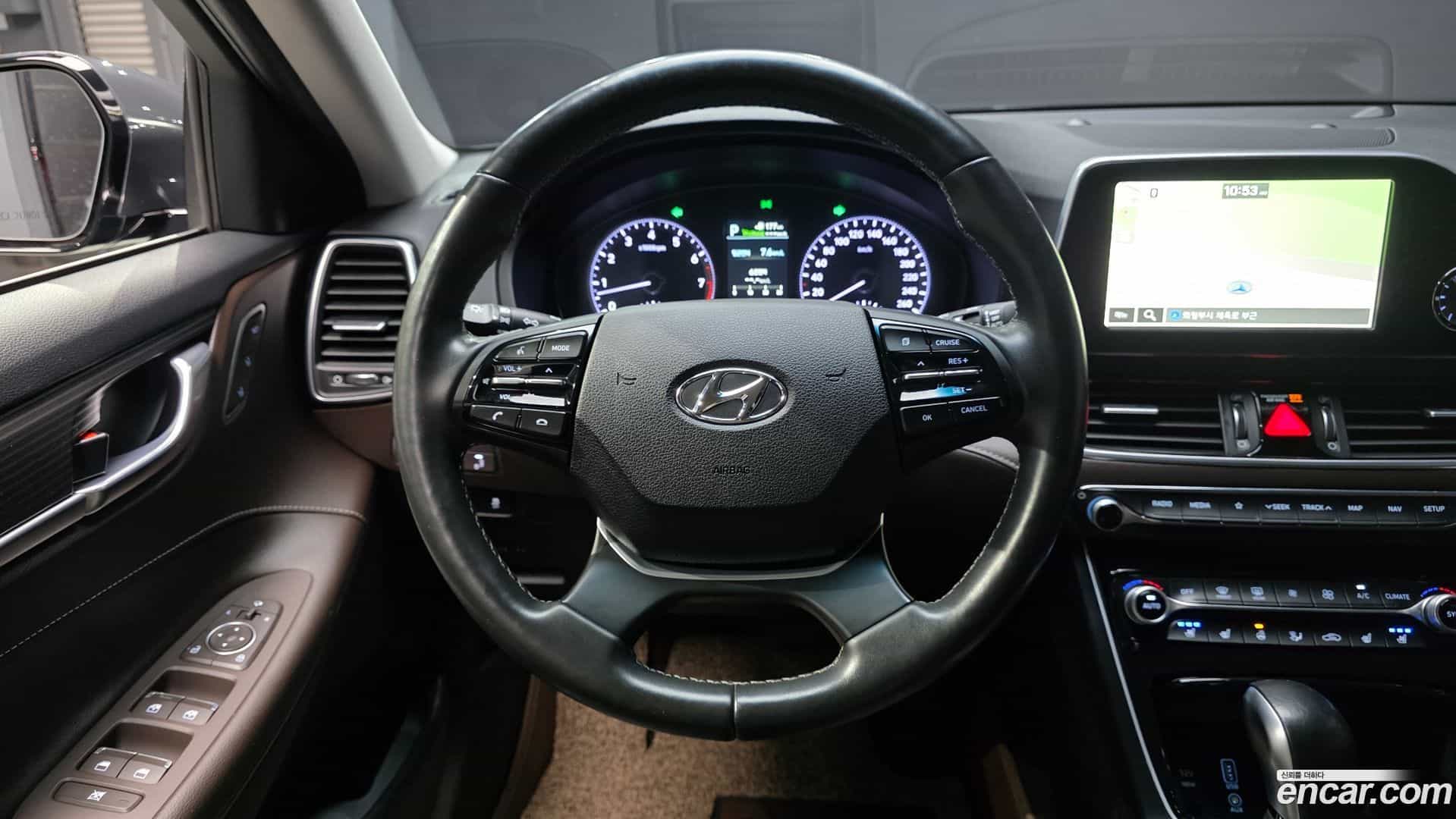Grandeur Hyundai 2018.5-OPTION-017