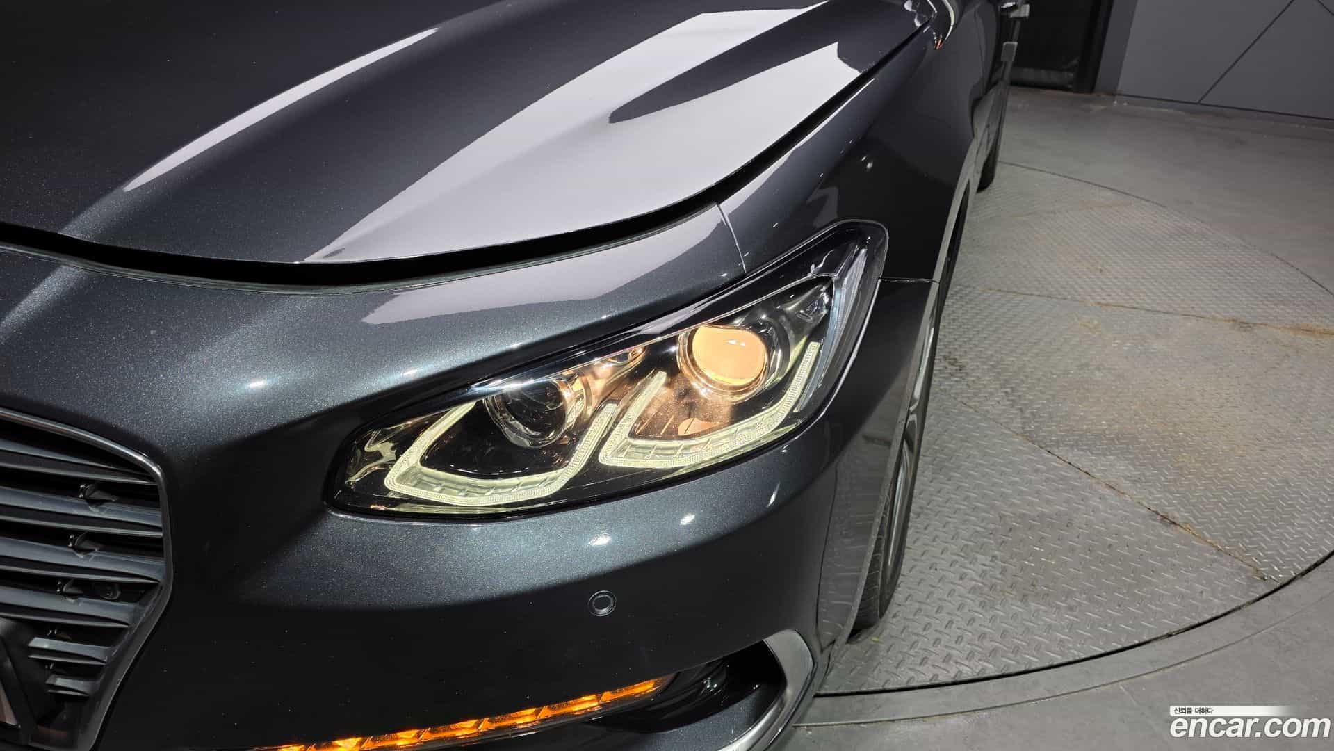 Grandeur Hyundai 2018.5-OUTER-032