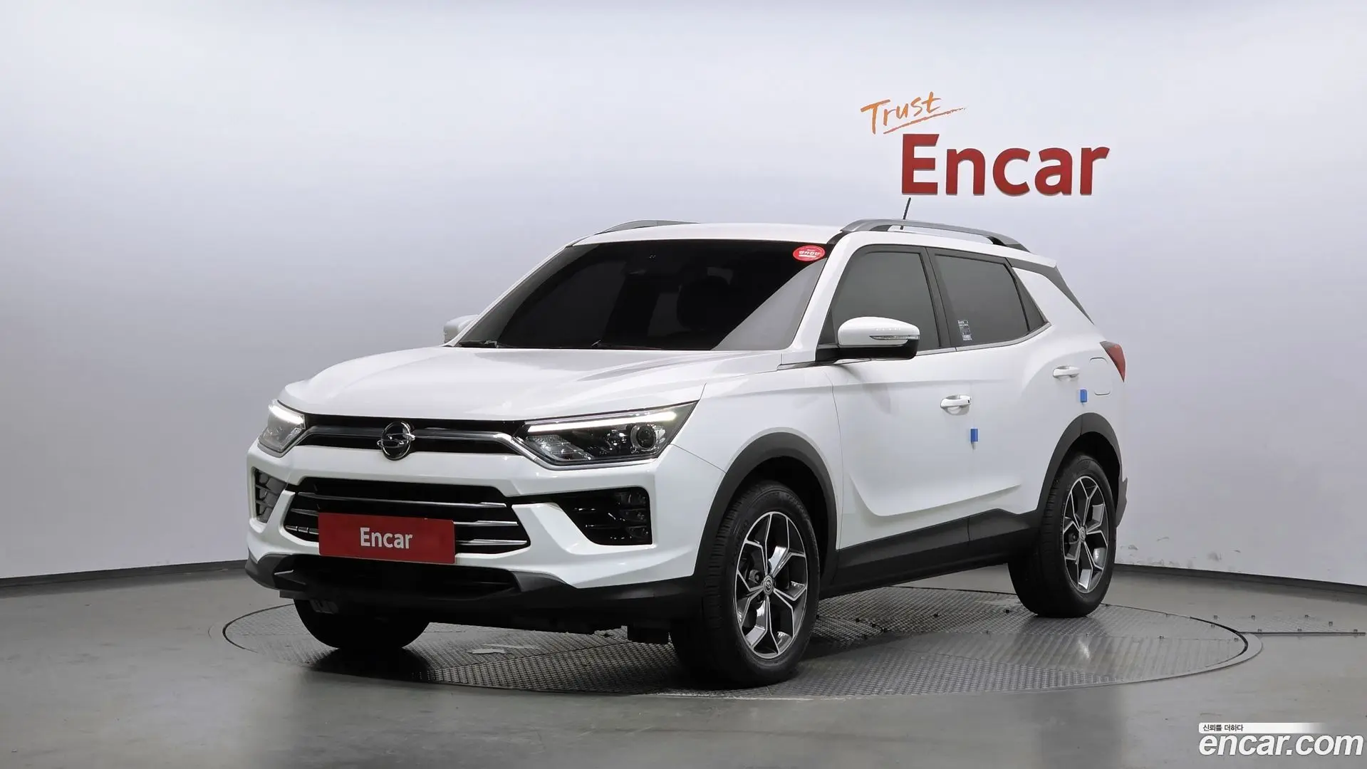 Main__Slider__Photo:KORANDO KG Mobility 2020.6-0