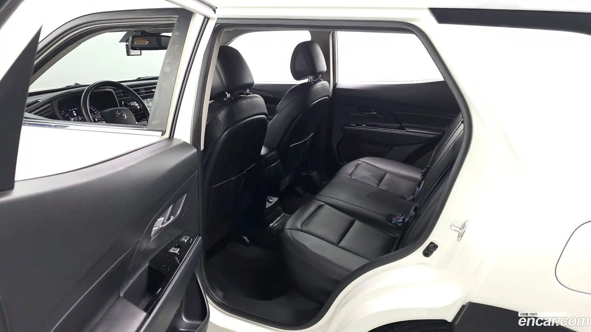 KORANDO KG Mobility 2020.6-OPTION-016
