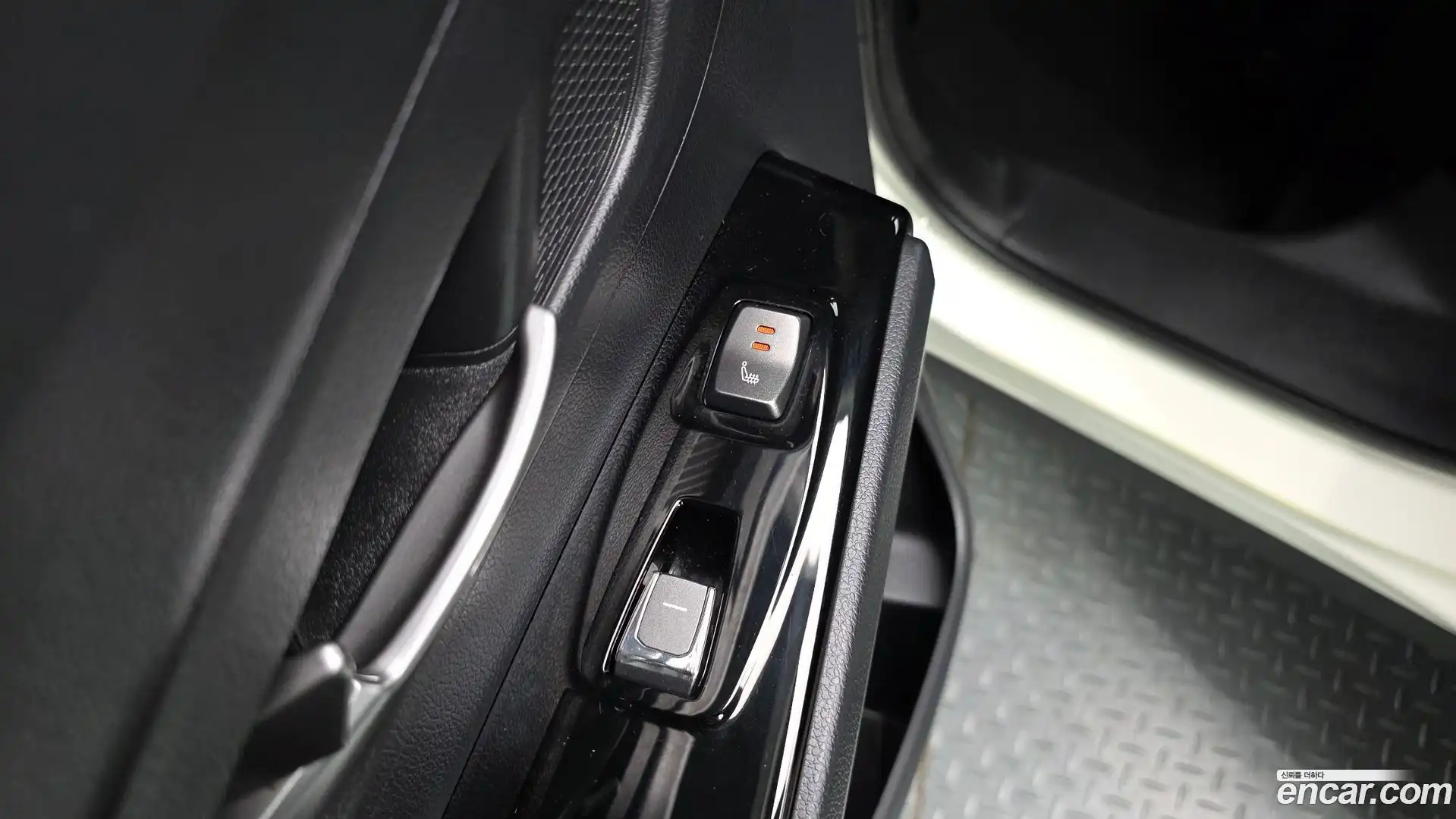 KORANDO KG Mobility 2020.6-OPTION-023