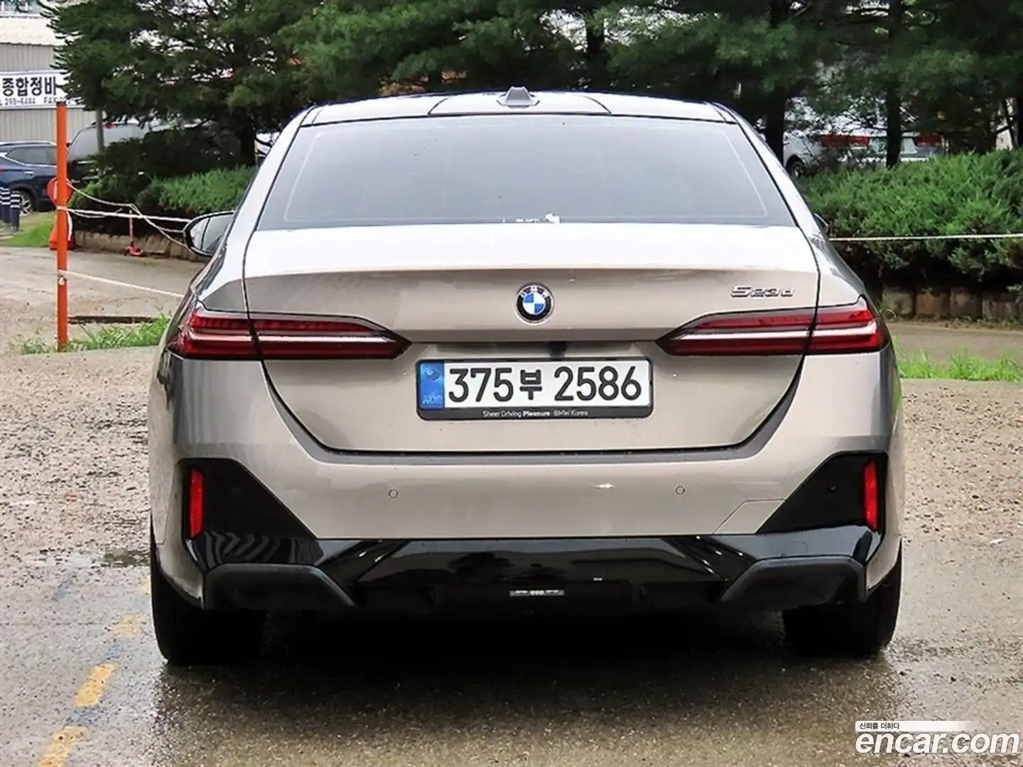 5-Series BMW 2025.8-OUTER-004