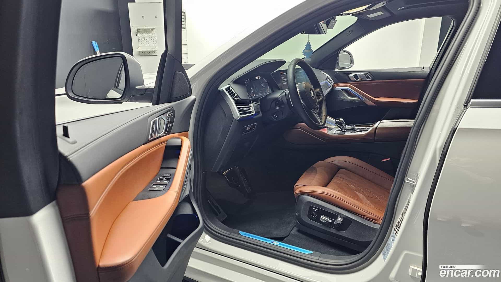 X6 BMW 2022.5-INNER-010