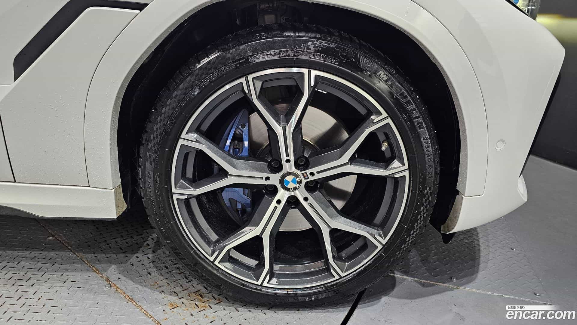 X6 BMW 2022.5-OUTER-031