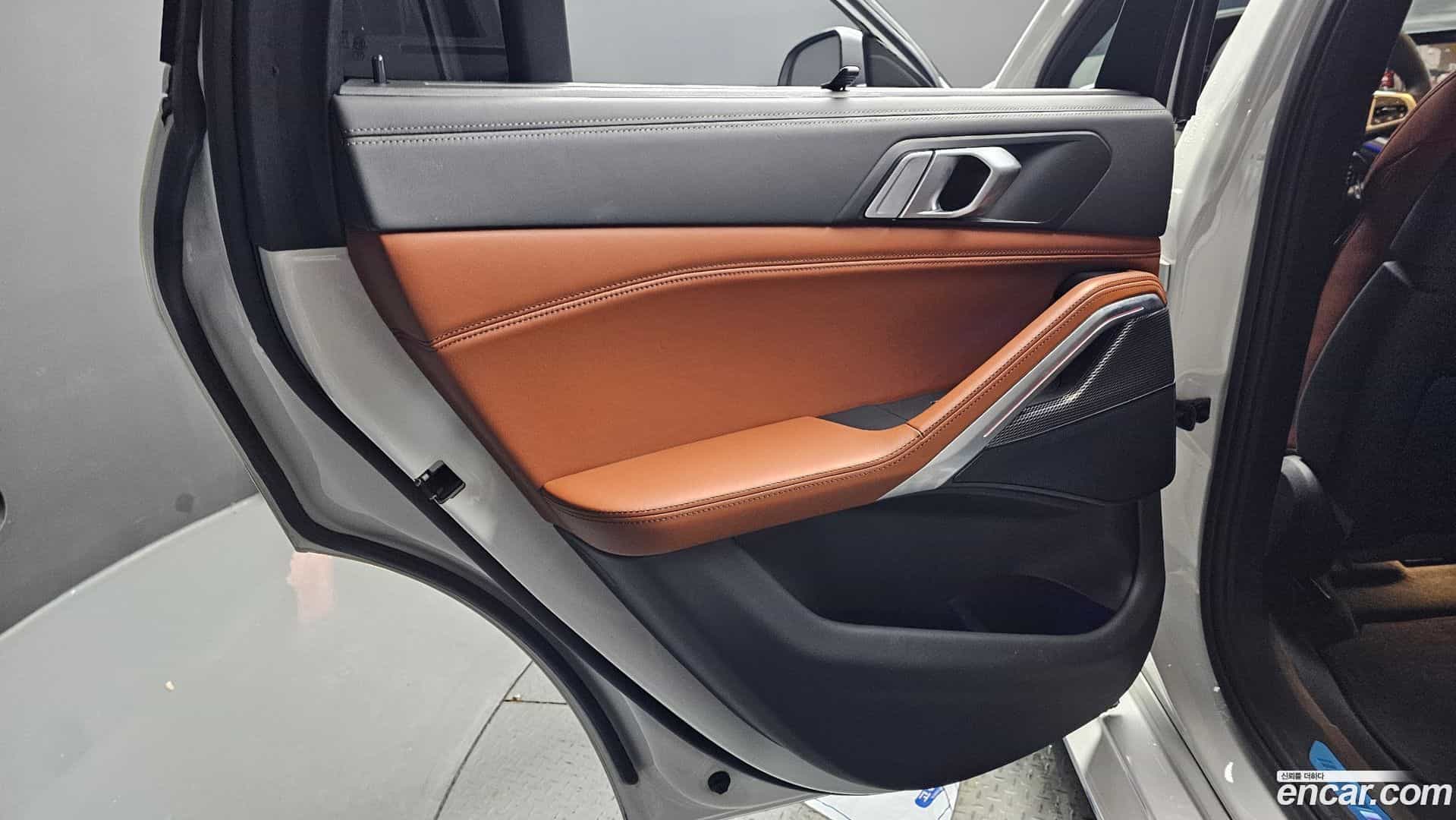X6 BMW 2022.5-INNER-035