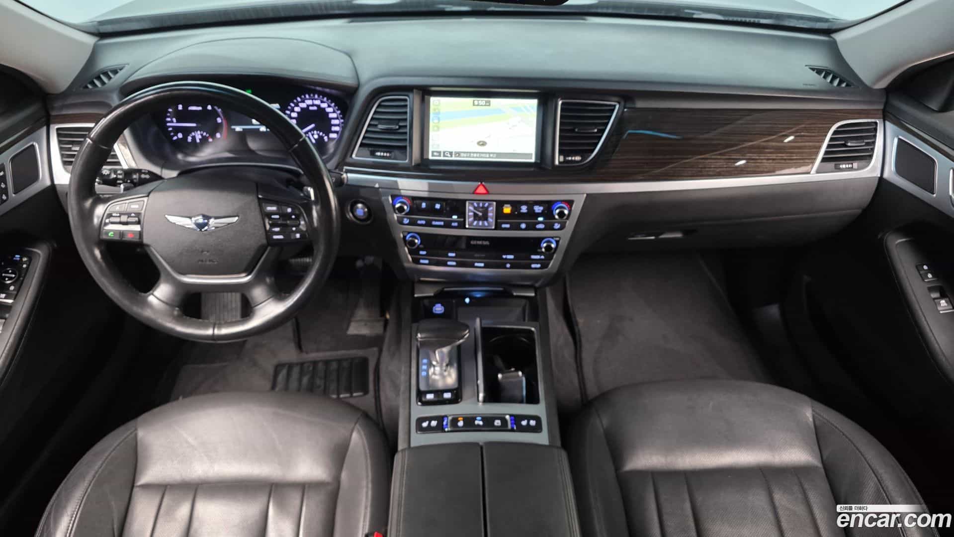 G80 Genesis 2019.0-INNER-007