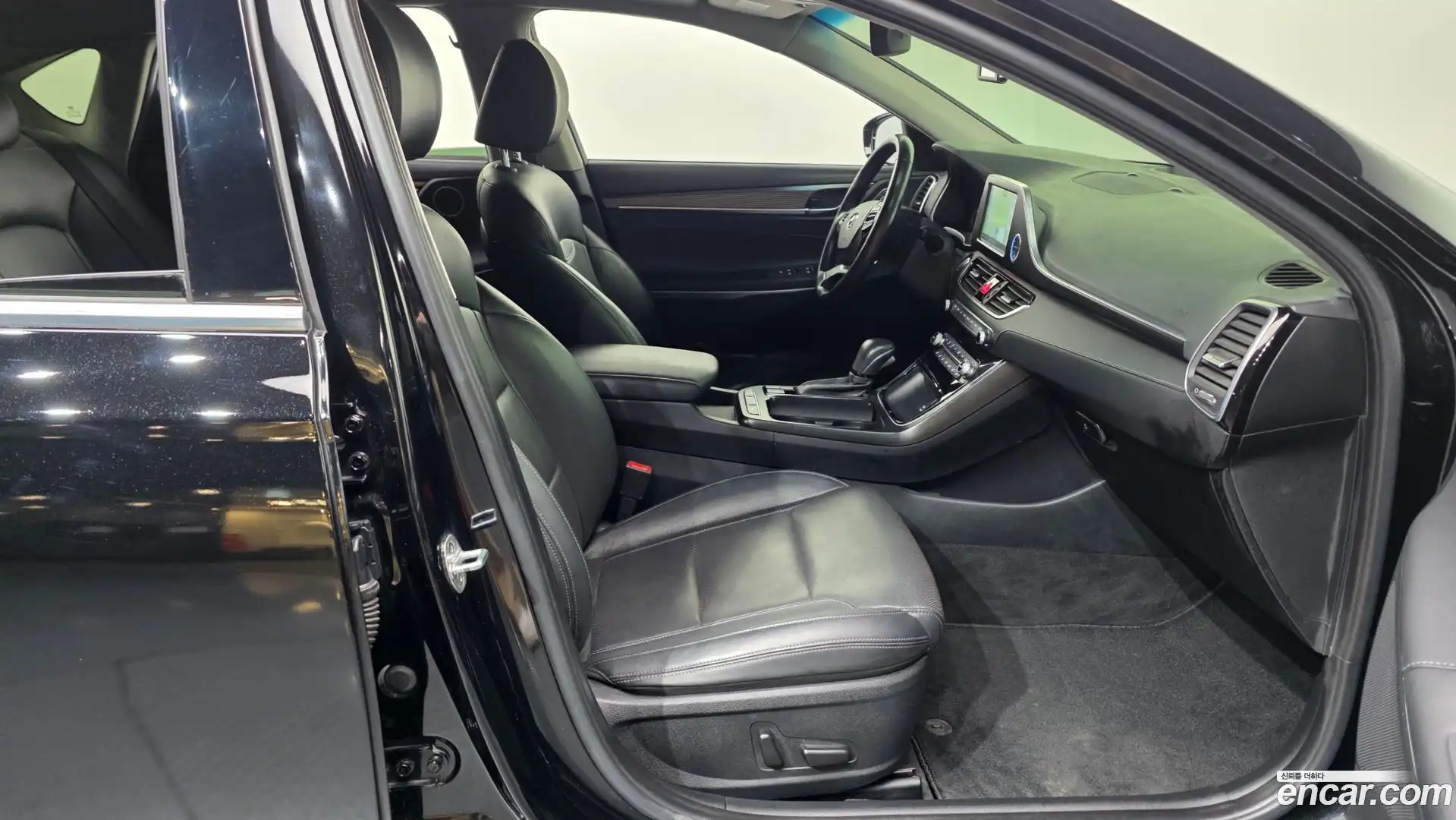 Grandeur Hyundai 2017.2-OPTION-015