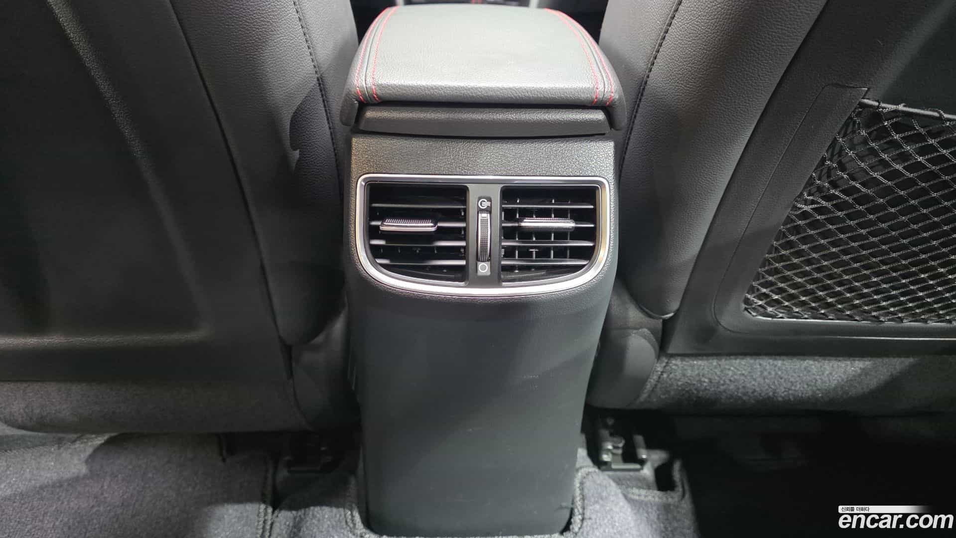 AVANTE Hyundai 2017.9-OPTION-045