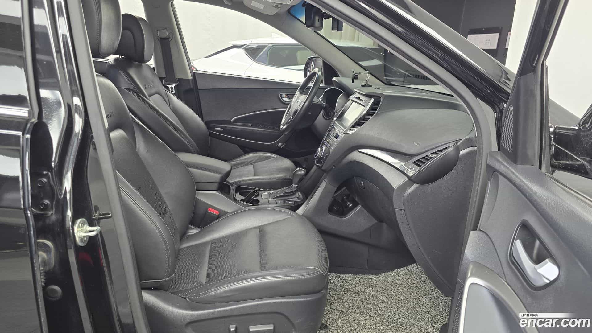 Maxcruz Hyundai 2015.2-INNER-036