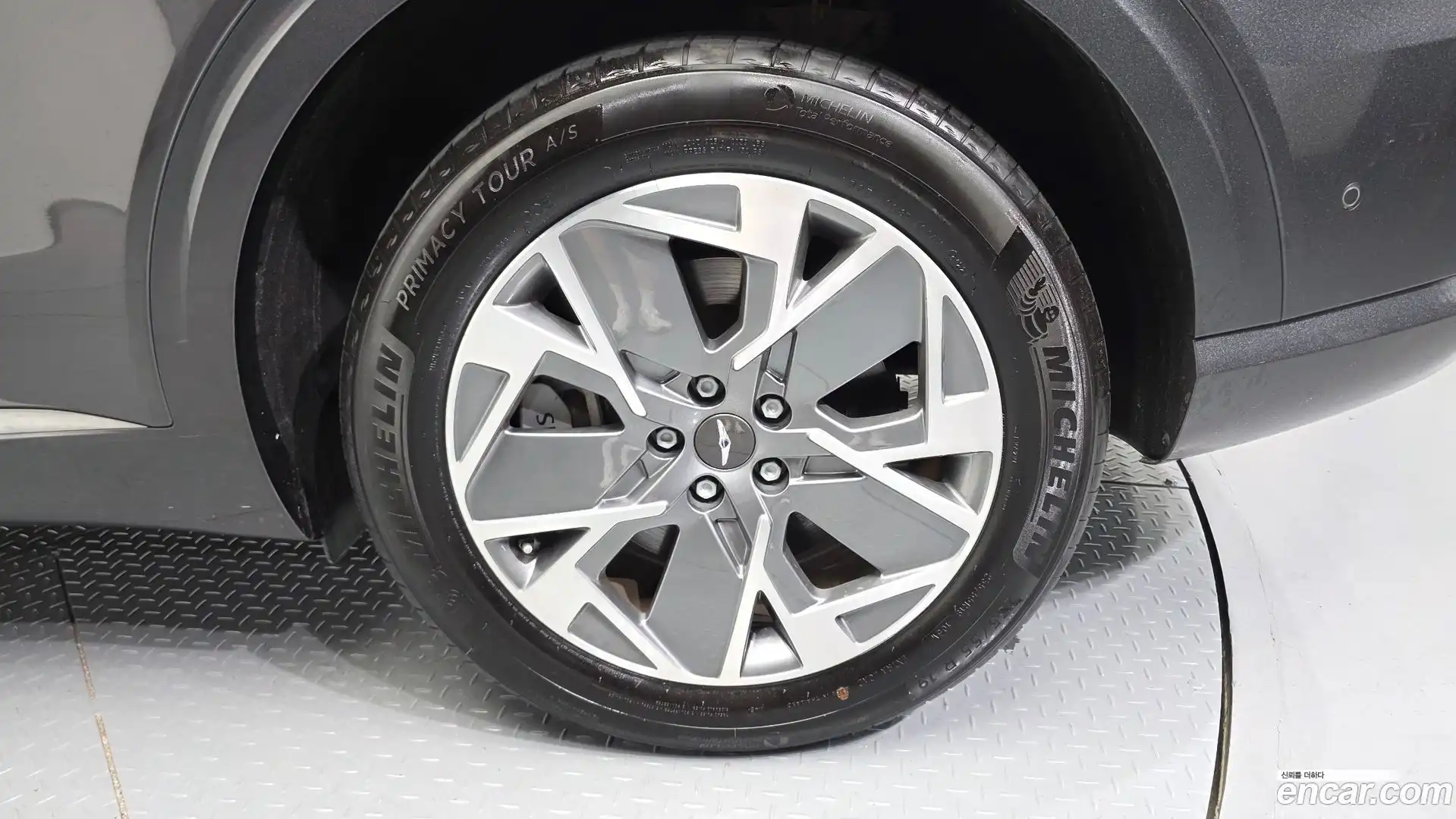 GV70 Genesis 2022.11-OUTER-031