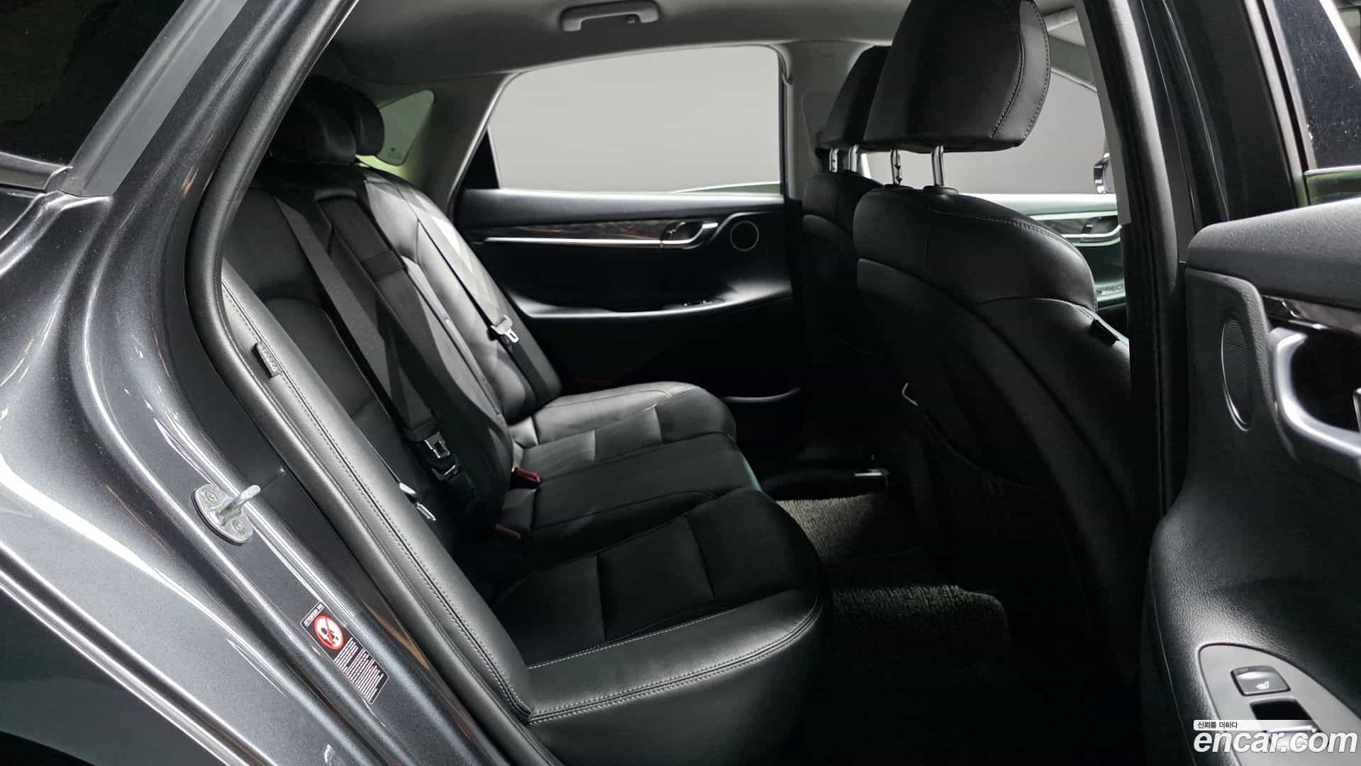 Grandeur Hyundai 2019.10-OPTION-015