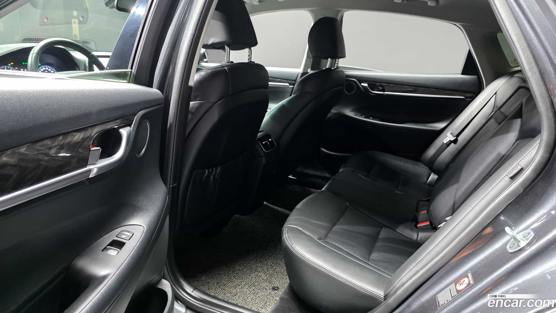 Grandeur Hyundai 2019.10-OPTION-016