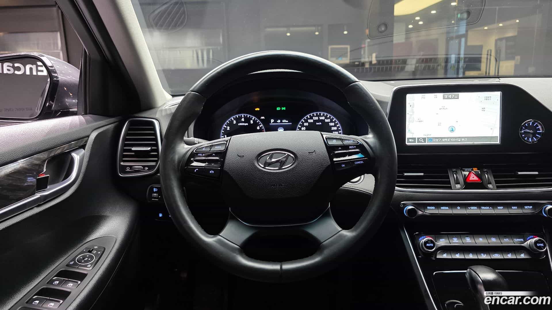 Grandeur Hyundai 2019.10-OPTION-018