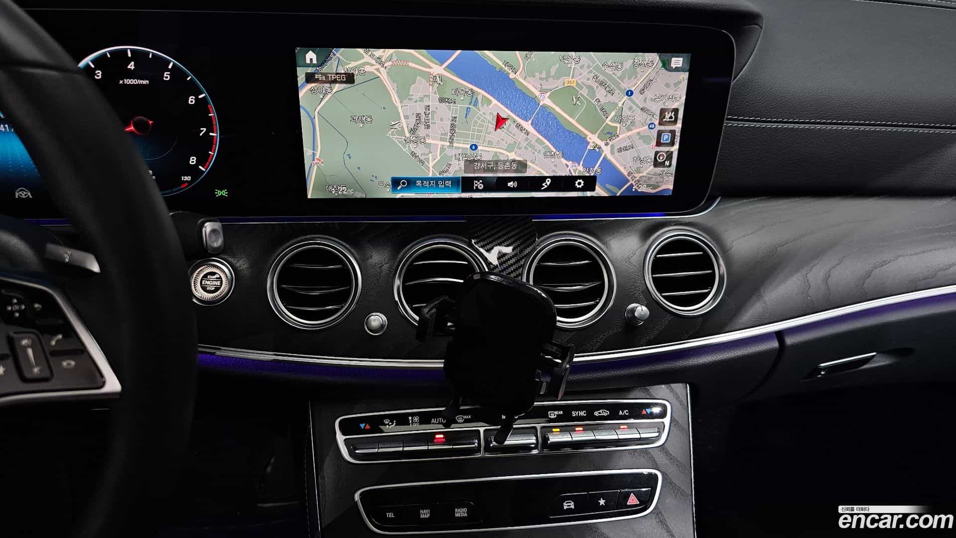 E-Class Mercedes-Benz 2023.8-OPTION-018