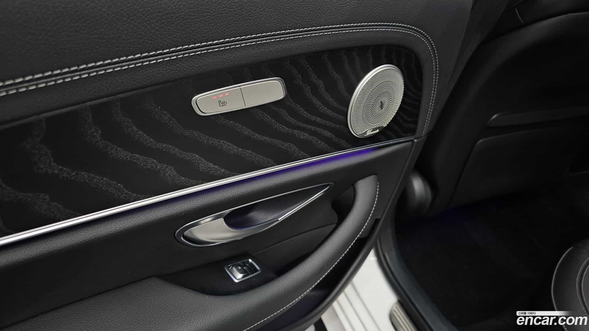 E-Class Mercedes-Benz 2023.8-OPTION-023