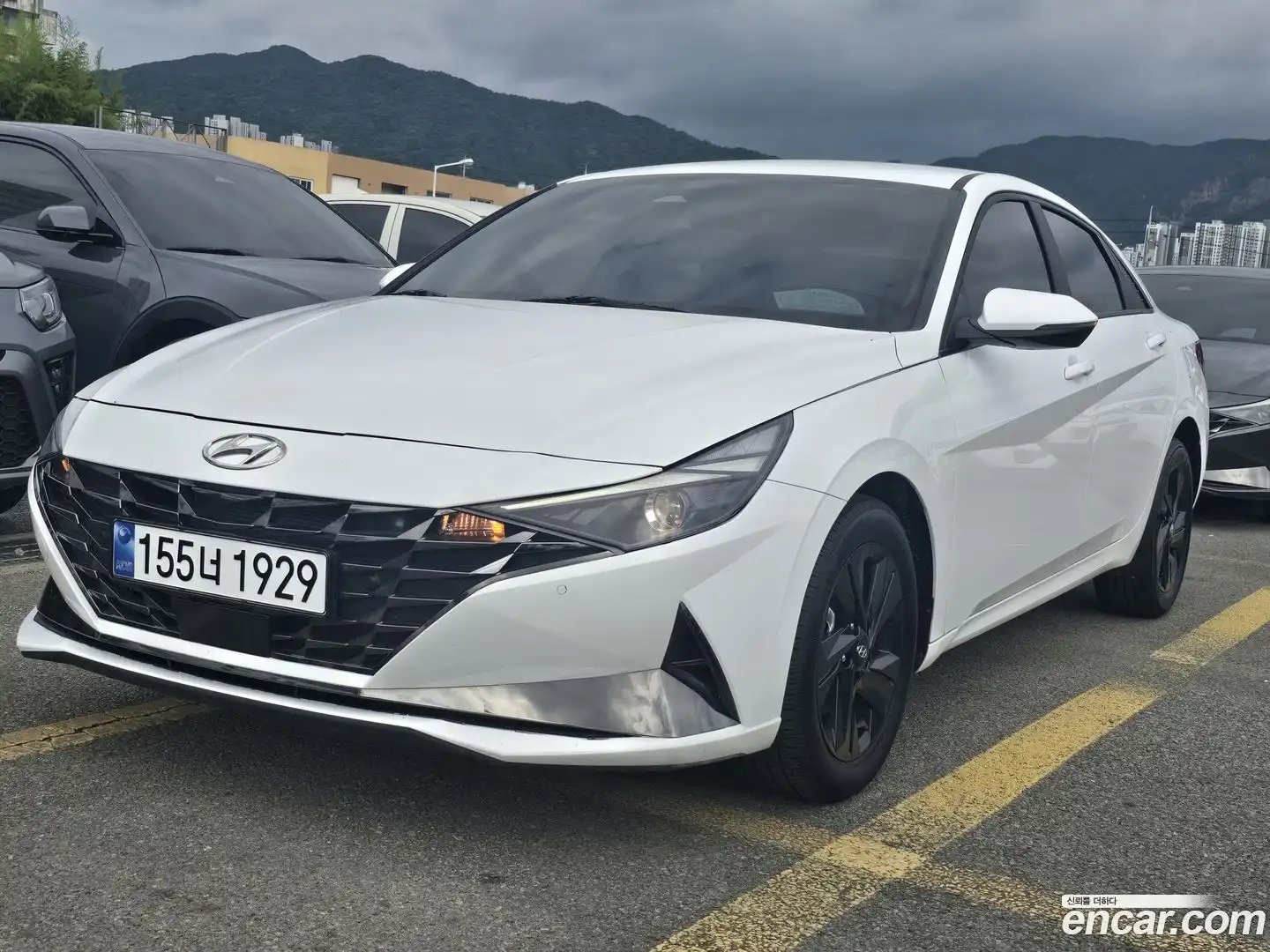 AVANTE Hyundai 2022.9-OUTER-002
