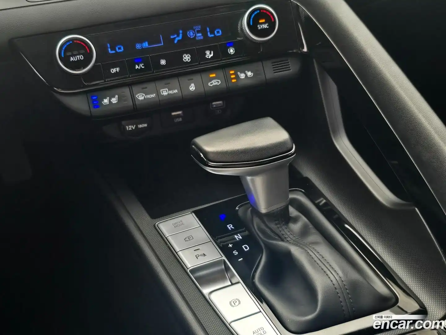 AVANTE Hyundai 2022.9-OPTION-016