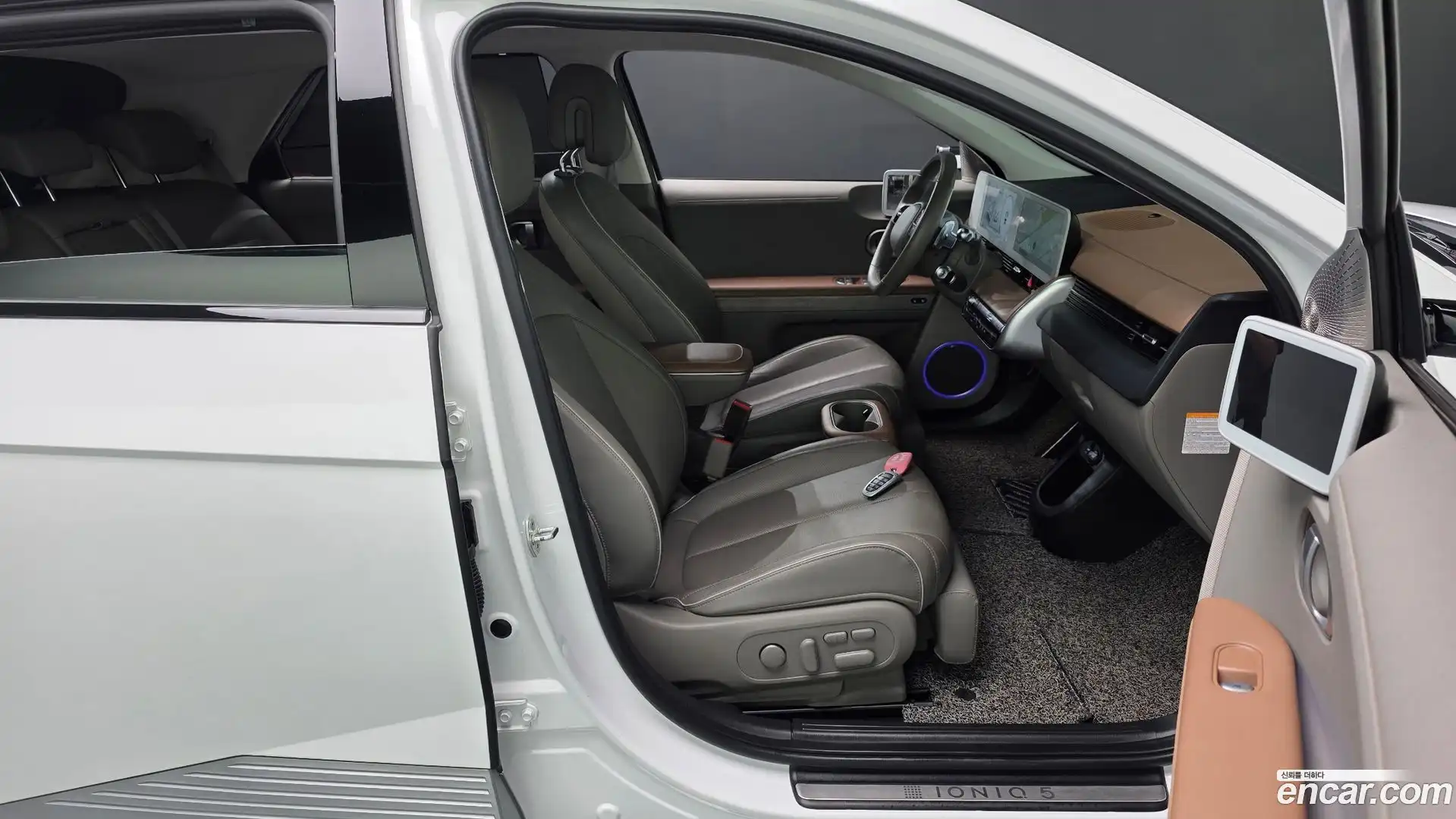Ioniq5 Hyundai 2022.3-INNER-036
