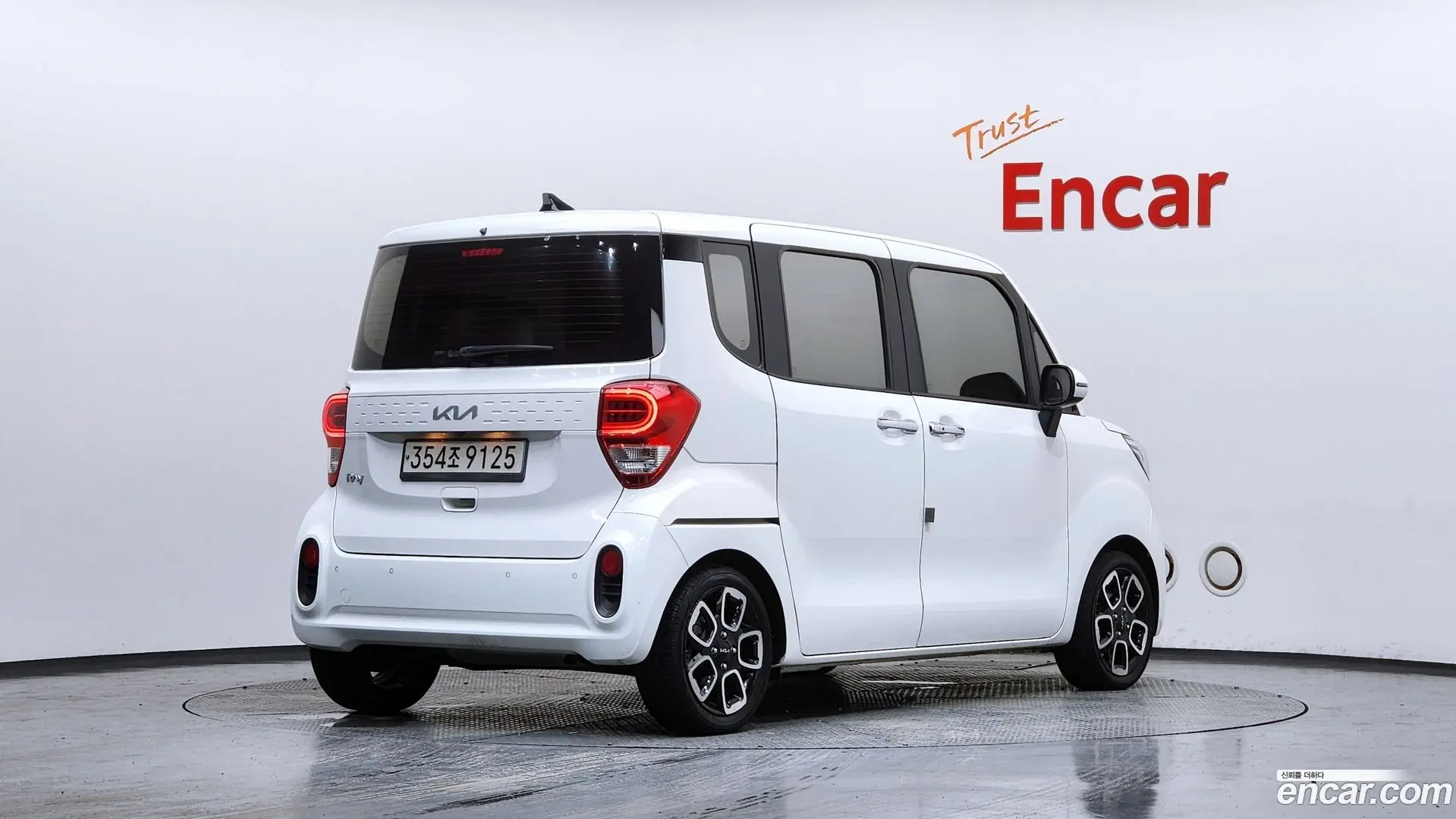 Main__Slider__Photo:RAY Kia 2022.7-1