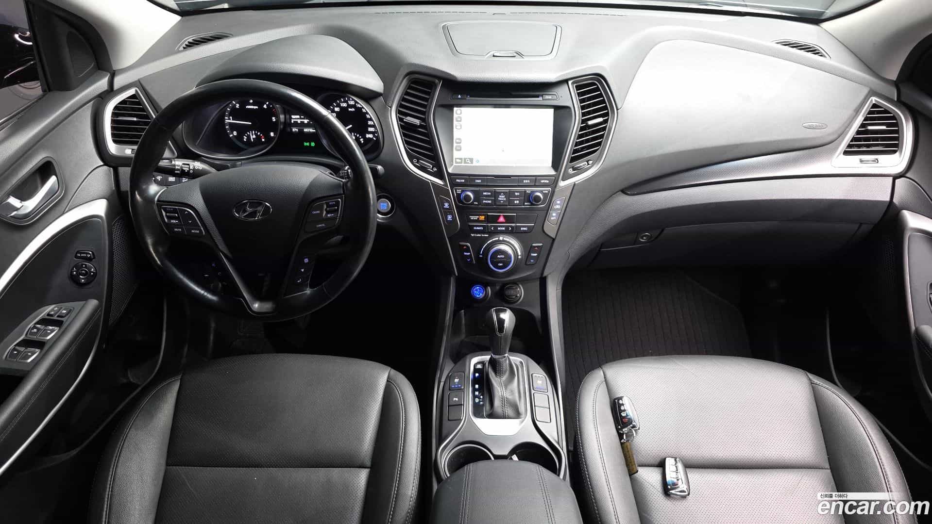 Santafe Hyundai 2017.8-INNER-007