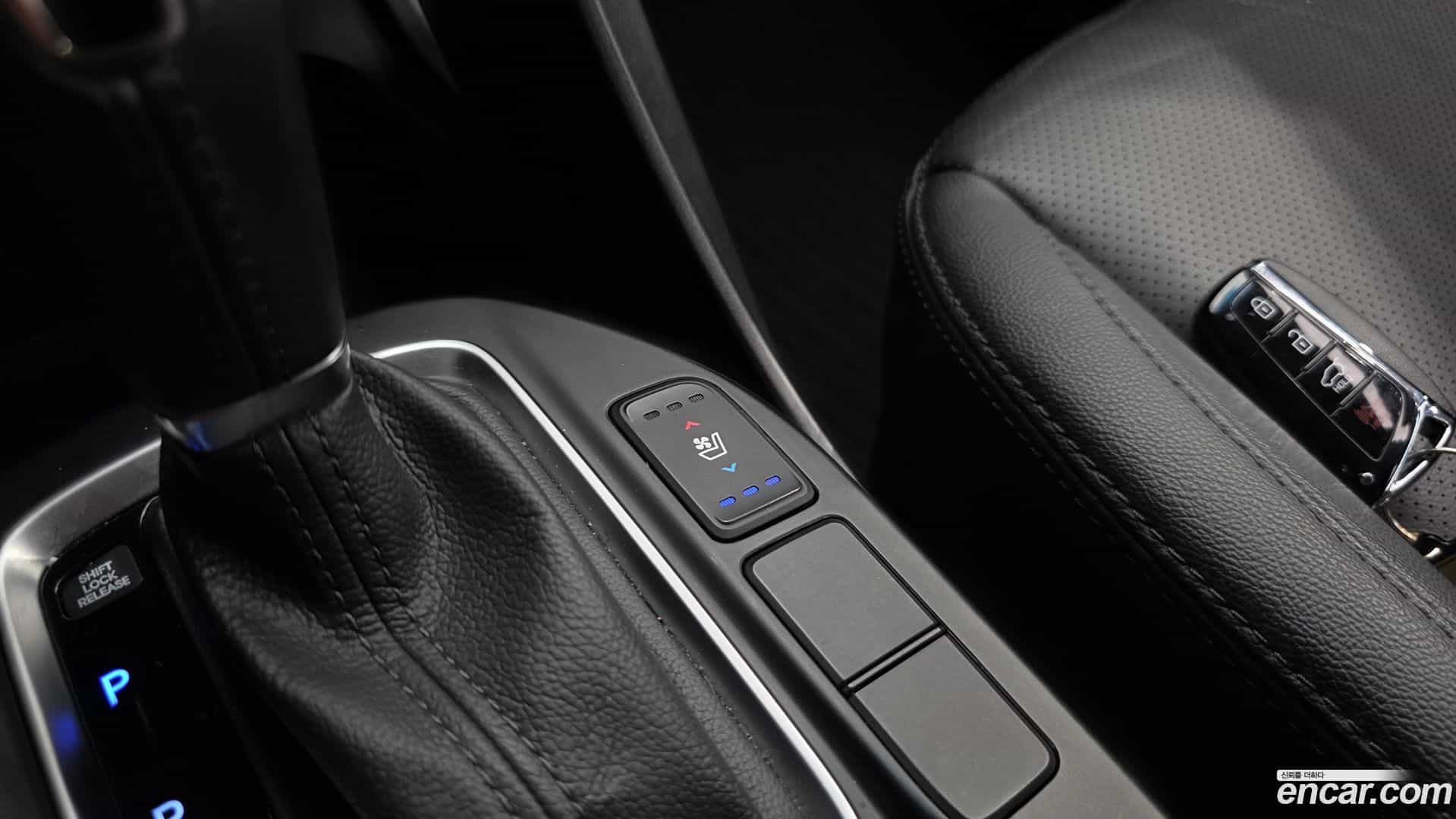 Santafe Hyundai 2017.8-OPTION-043