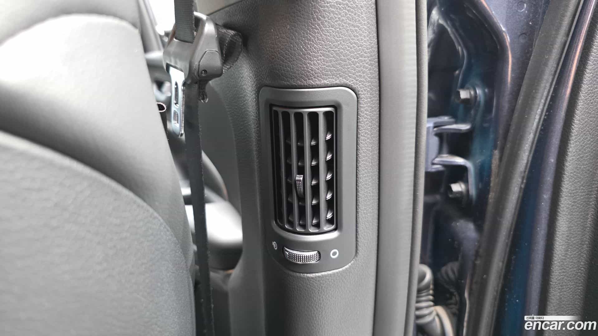 Santafe Hyundai 2017.8-OPTION-047