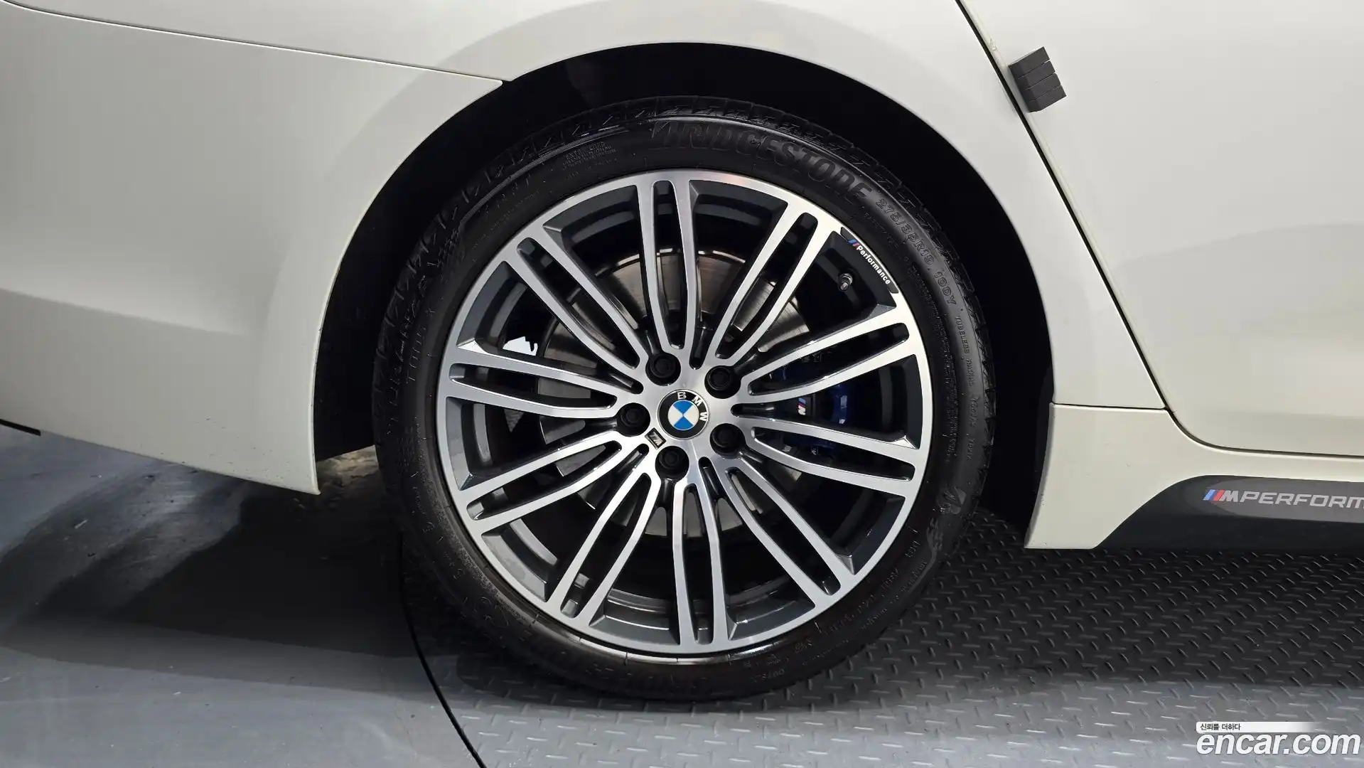 5-Series BMW 2020.4-OUTER-005