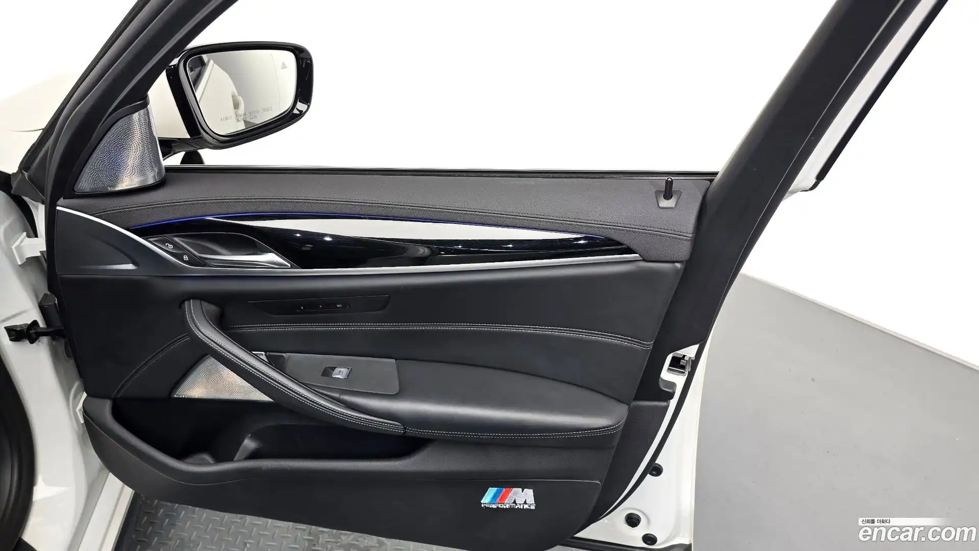 5-Series BMW 2020.4-INNER-034