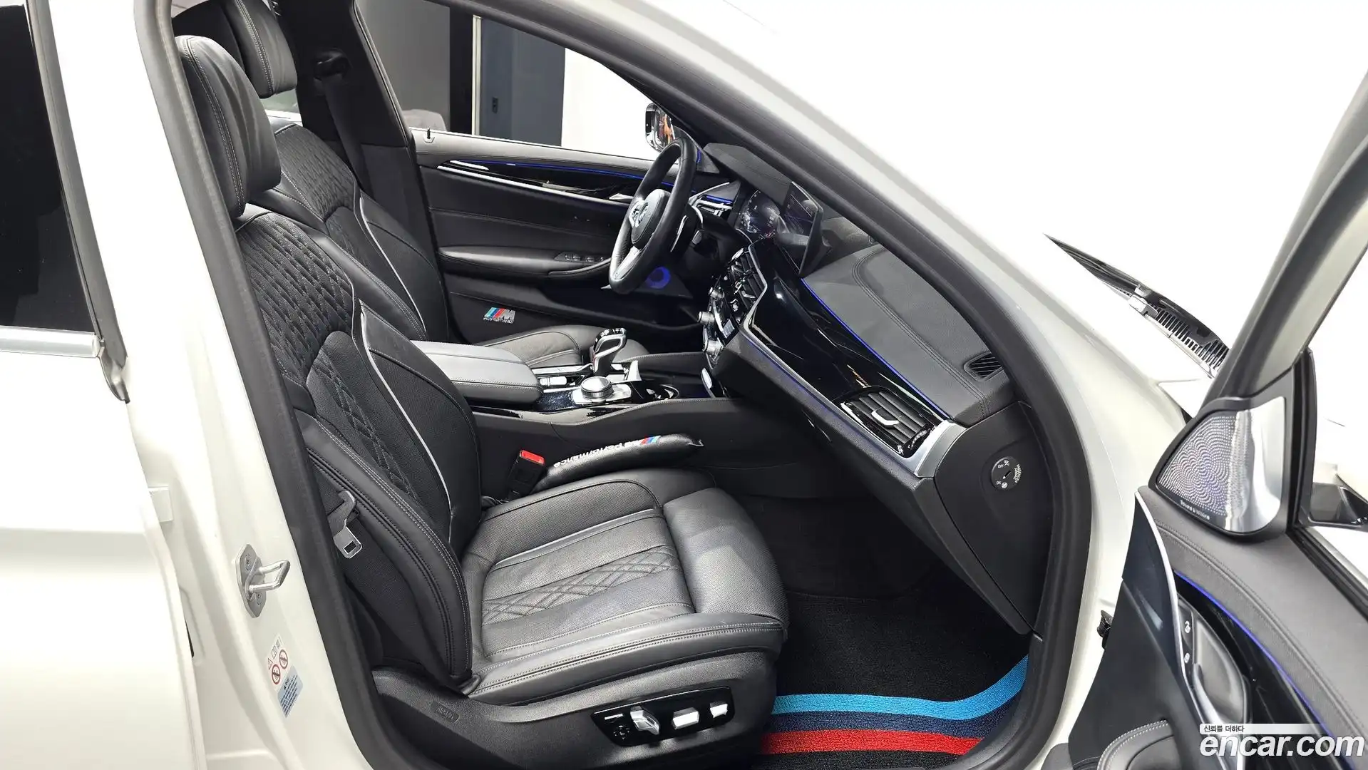 5-Series BMW 2020.4-INNER-036