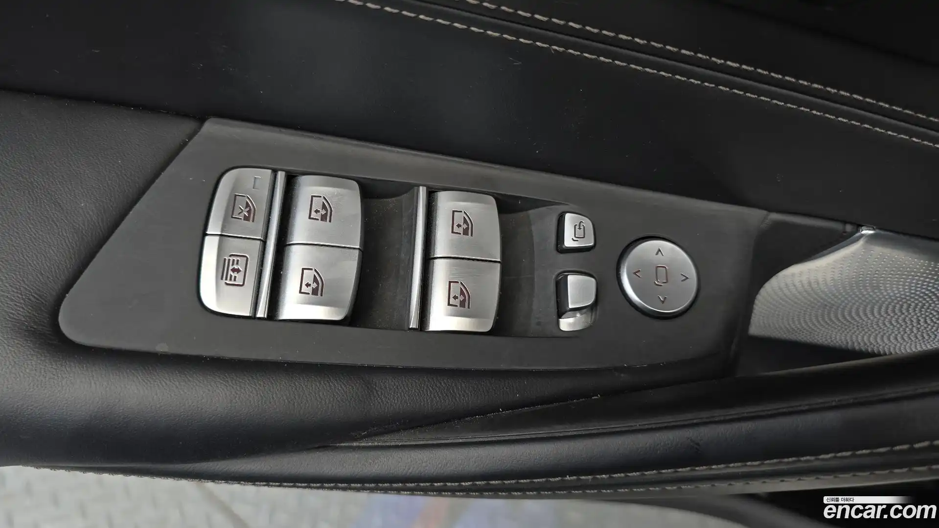 5-Series BMW 2020.4-OPTION-040