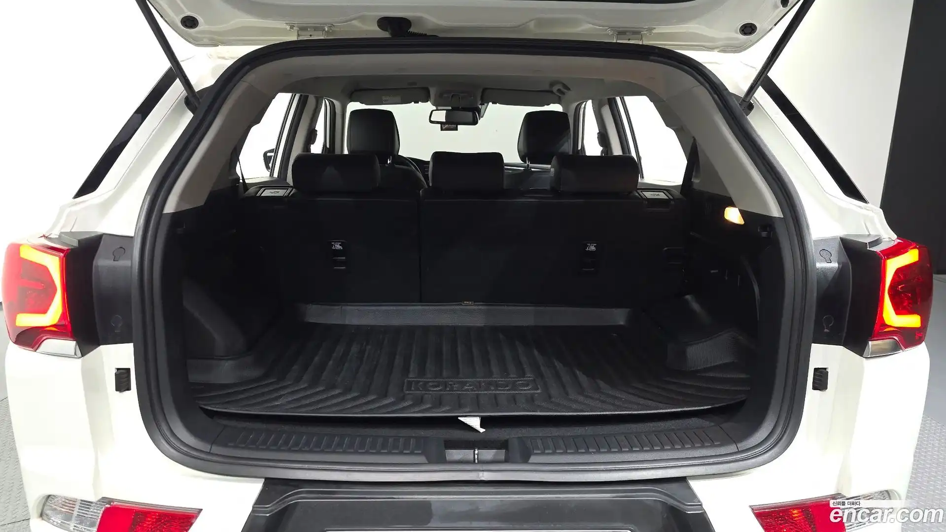 KORANDO KG Mobility 2019.6-OPTION-024
