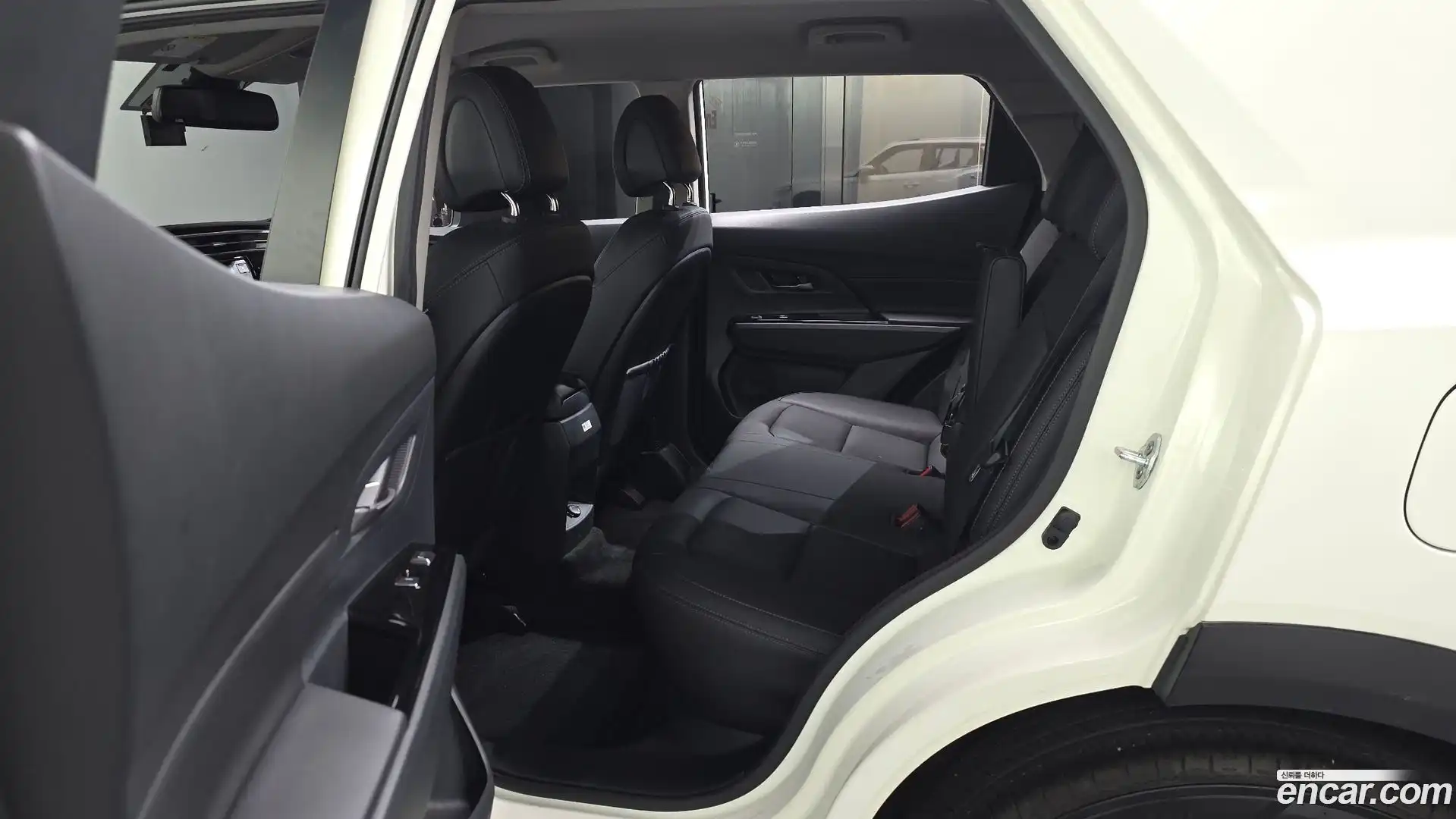 KORANDO KG Mobility 2019.6-INNER-036