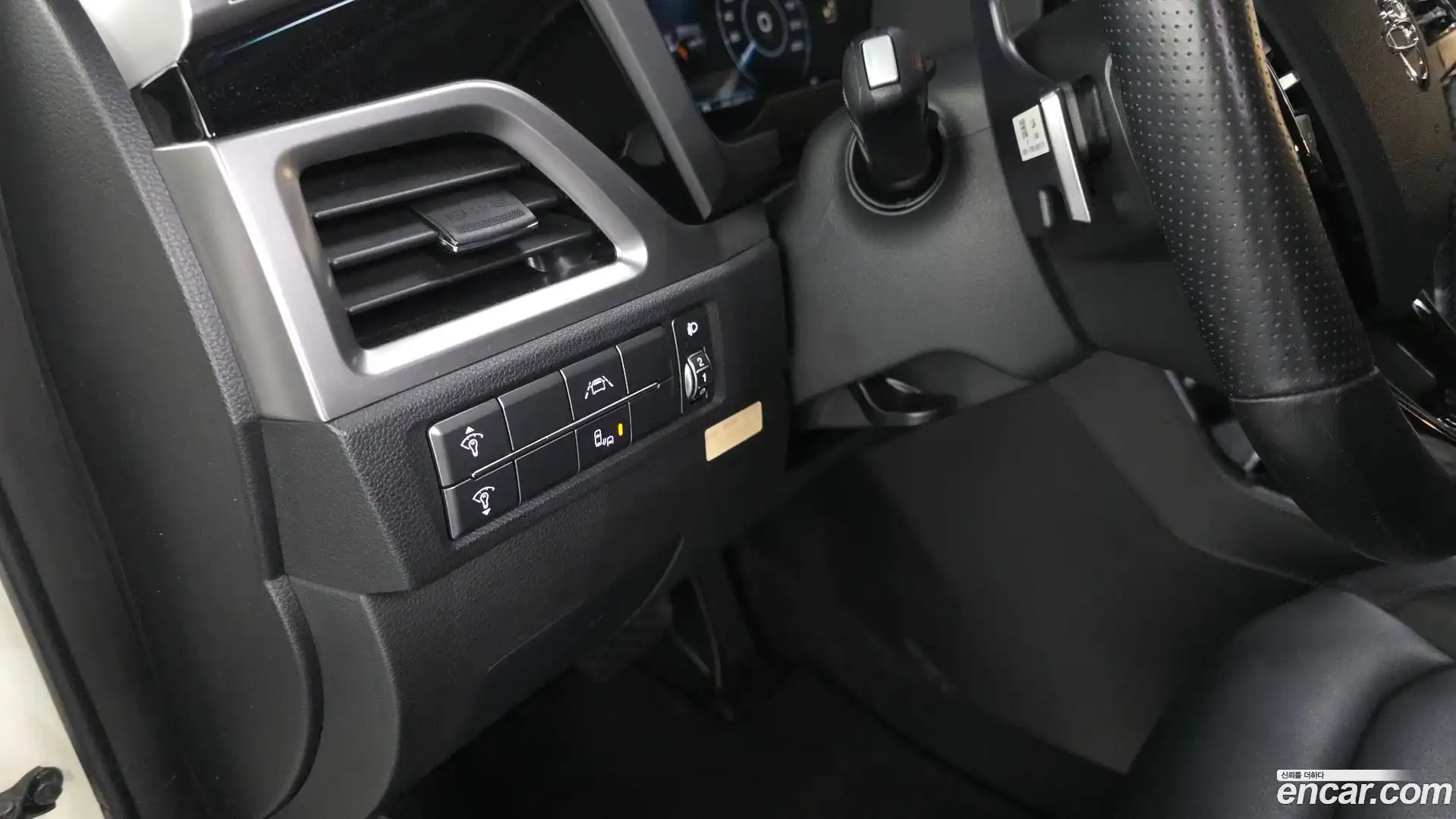 KORANDO KG Mobility 2019.6-OPTION-042