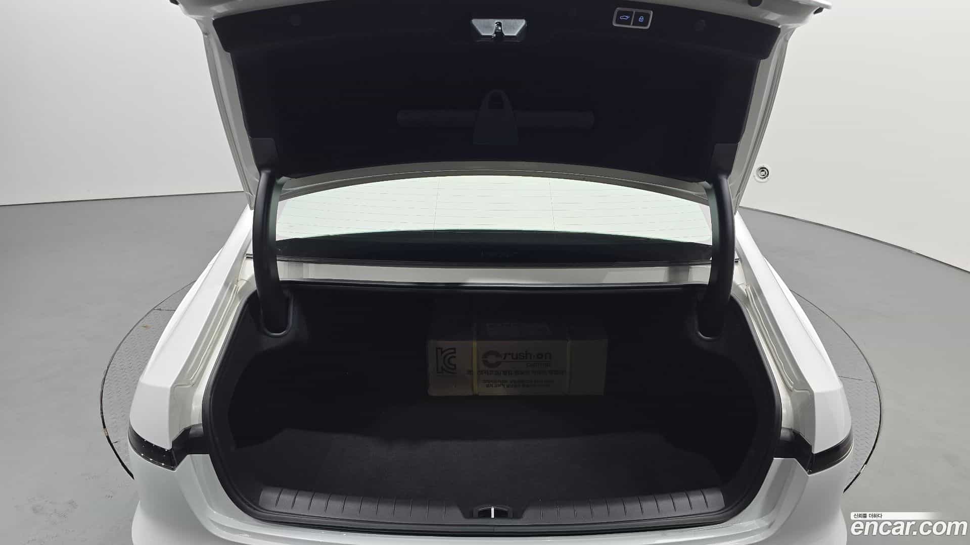 Grandeur Hyundai 2023.2-OPTION-024