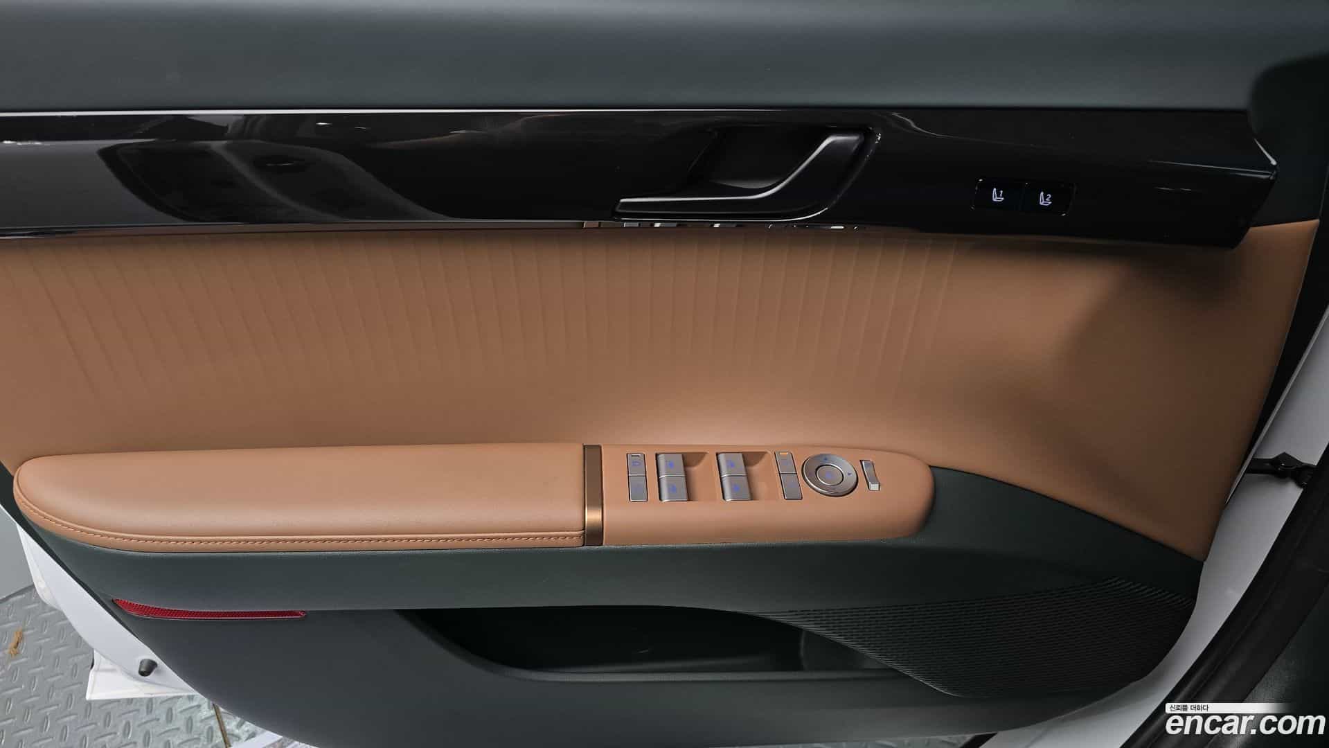 Grandeur Hyundai 2023.2-INNER-034