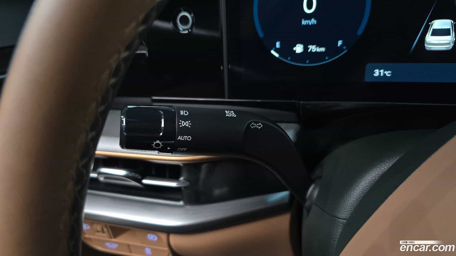 Grandeur Hyundai 2023.2-OPTION-042