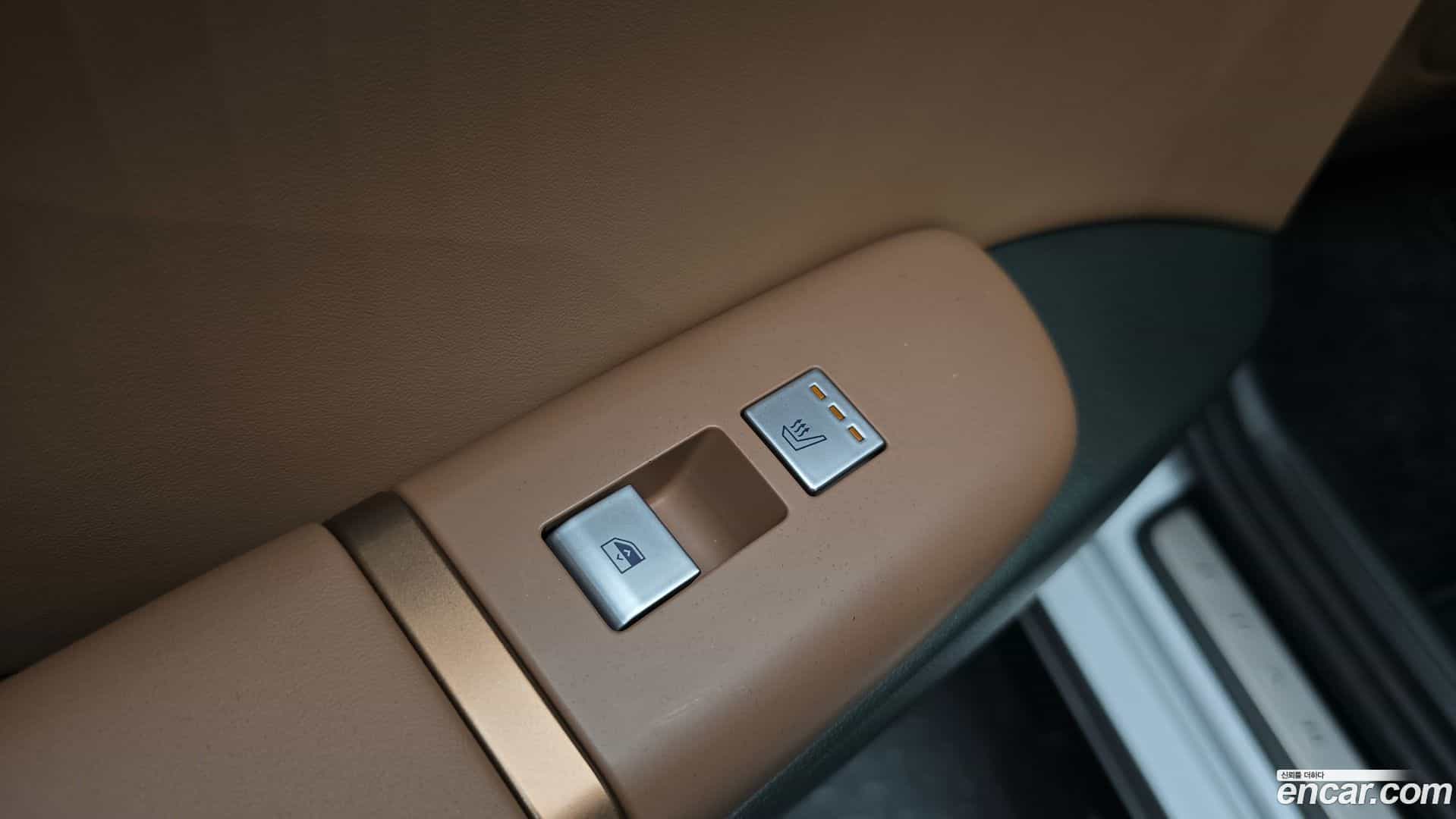 Grandeur Hyundai 2023.2-OPTION-044