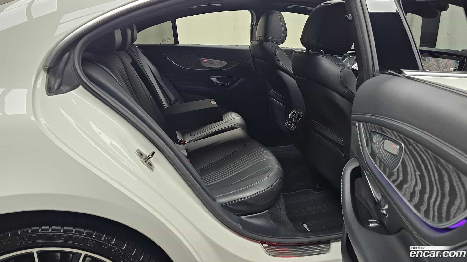 CLS-Class Mercedes-Benz 2021.5-OPTION-015
