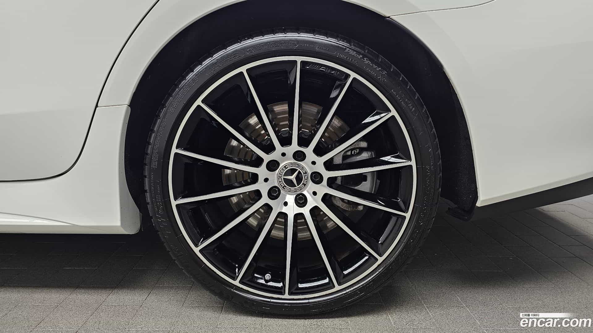 CLS-Class Mercedes-Benz 2021.5-OUTER-031