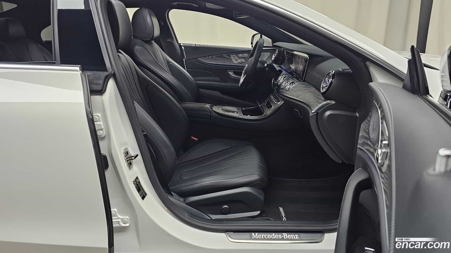 CLS-Class Mercedes-Benz 2021.5-INNER-036