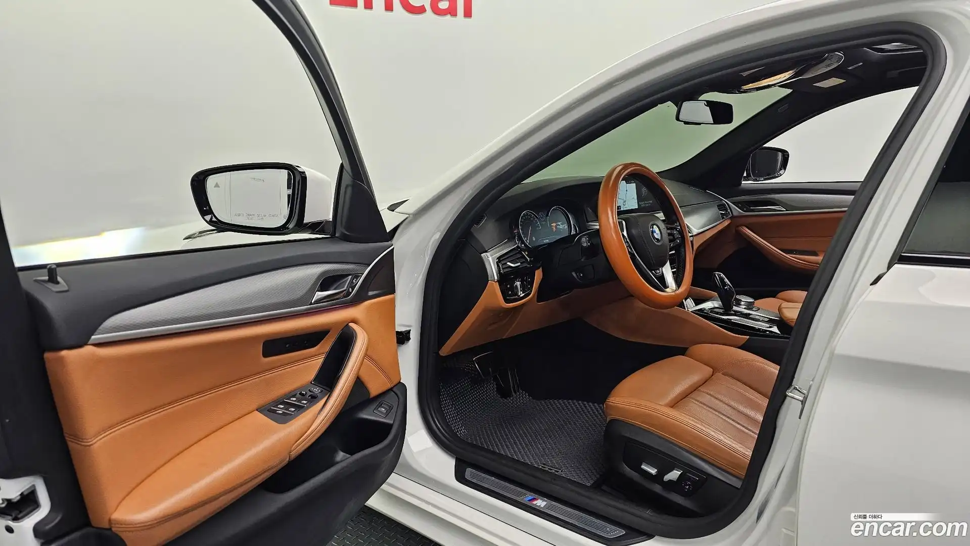 5-Series BMW 2017.8-INNER-010
