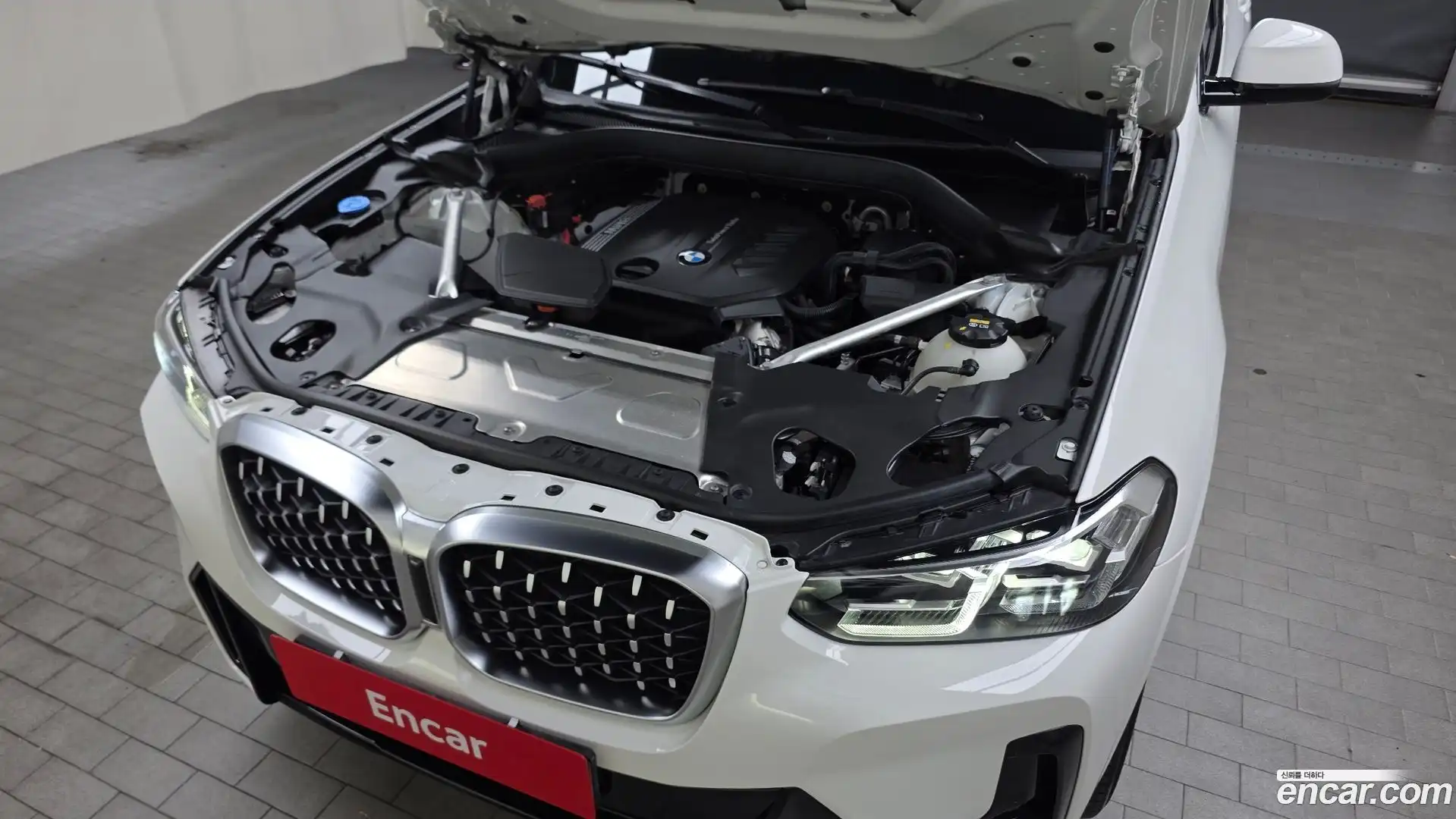 X4 BMW 2023.0-OUTER-006