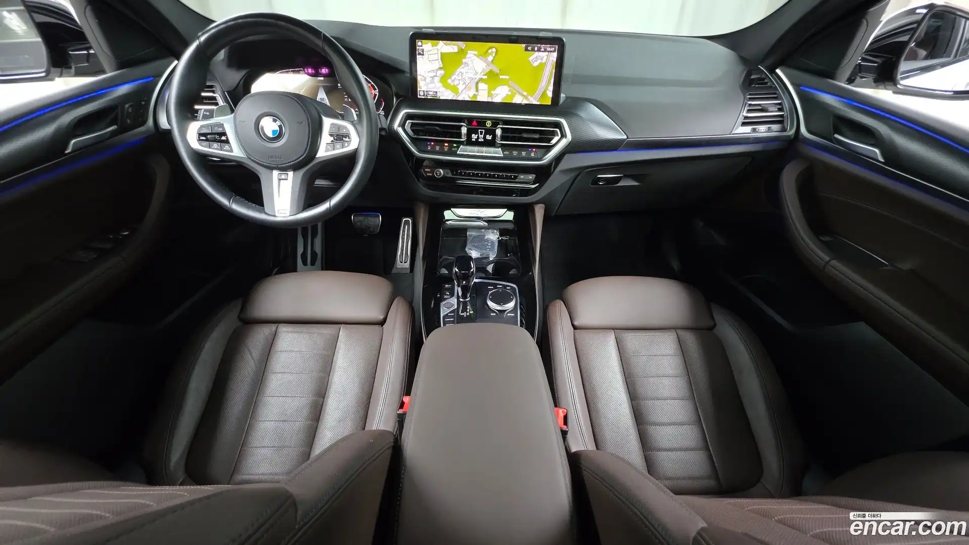X4 BMW 2023.0-INNER-007