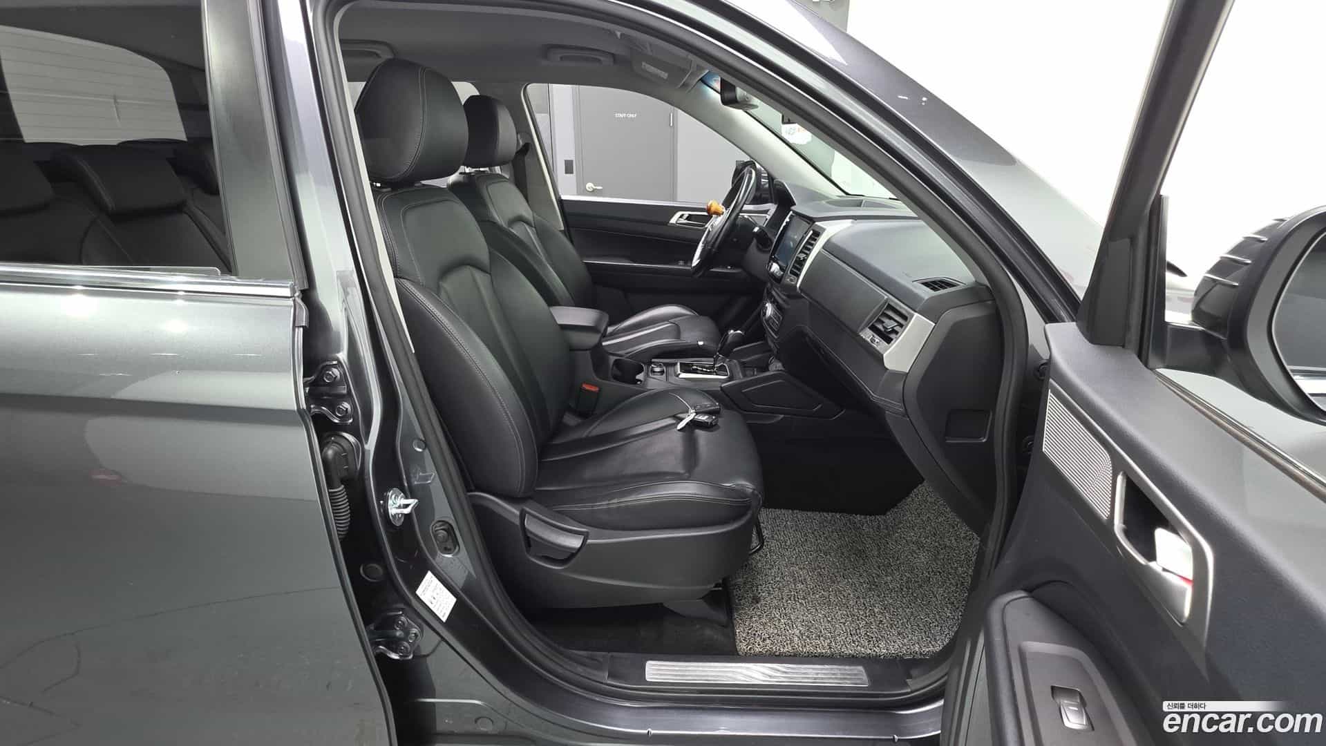 Rexton KG Mobility 2018.10-OPTION-016