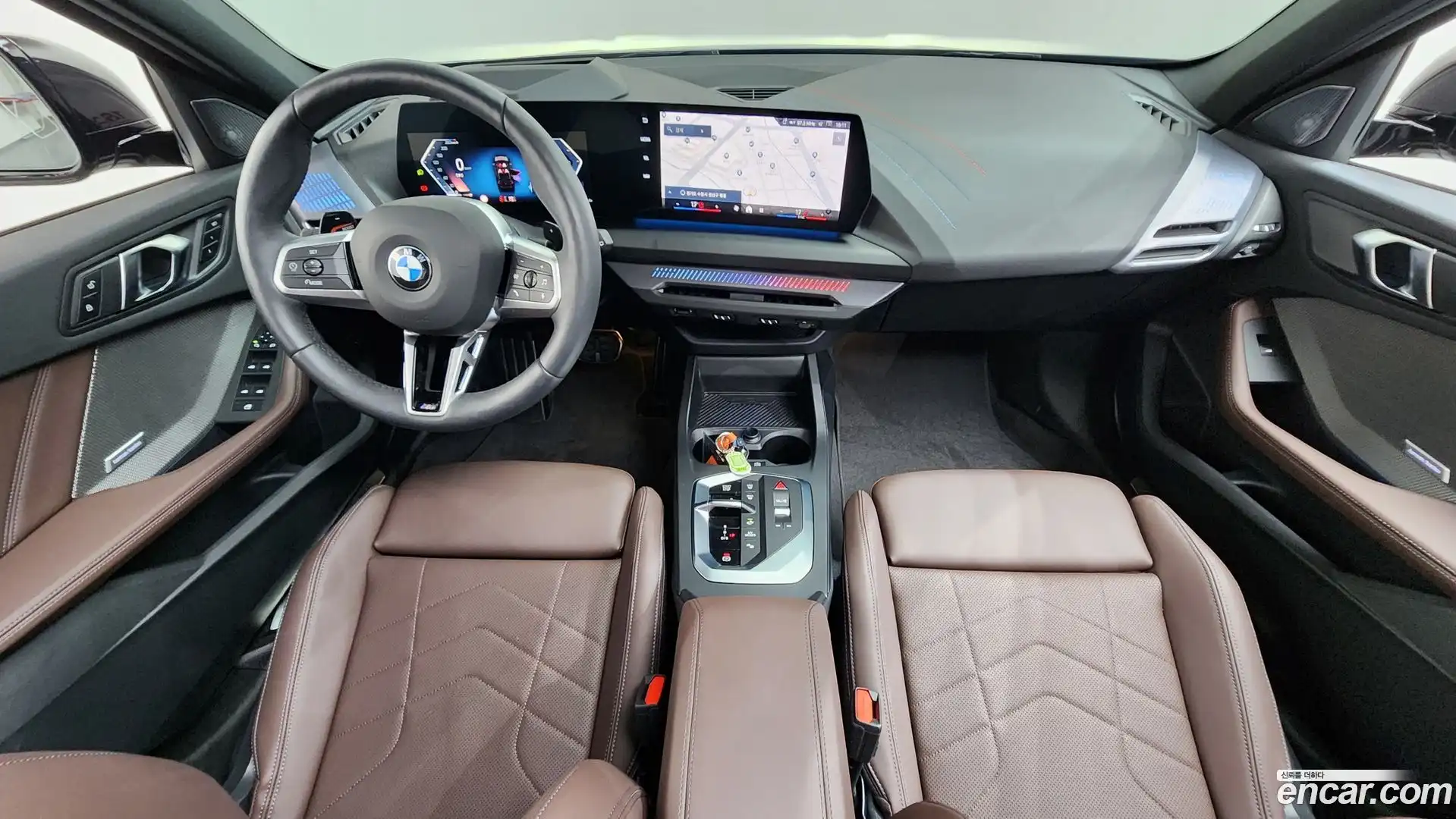 1-Series BMW 2025.10-INNER-007
