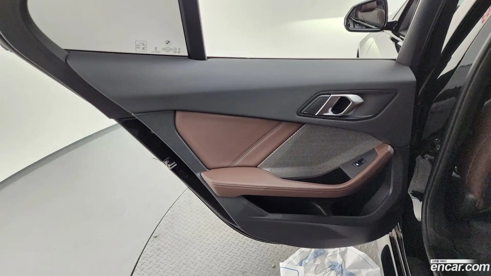 1-Series BMW 2025.10-INNER-035