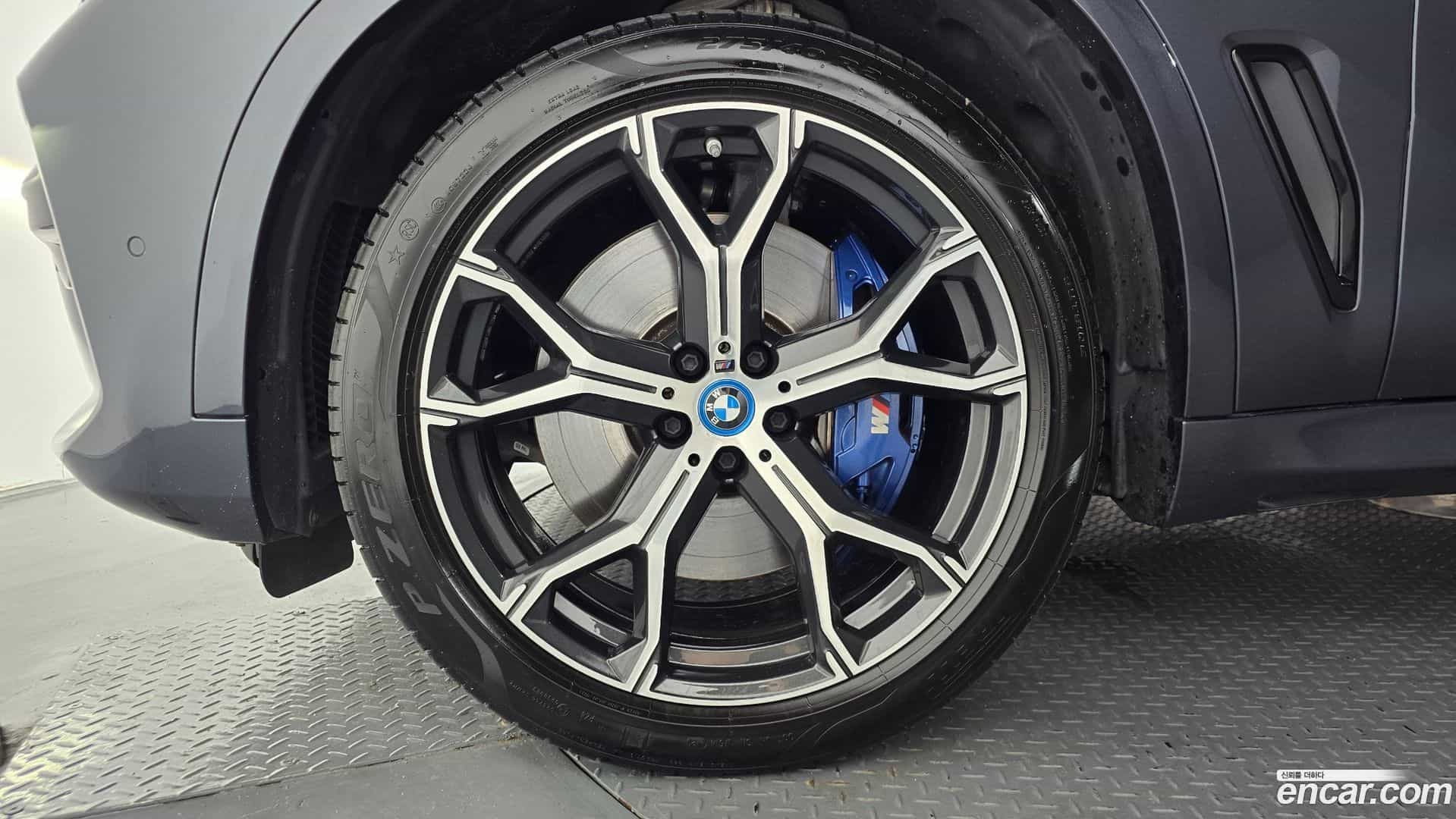 X5 BMW 2022.0-OUTER-005