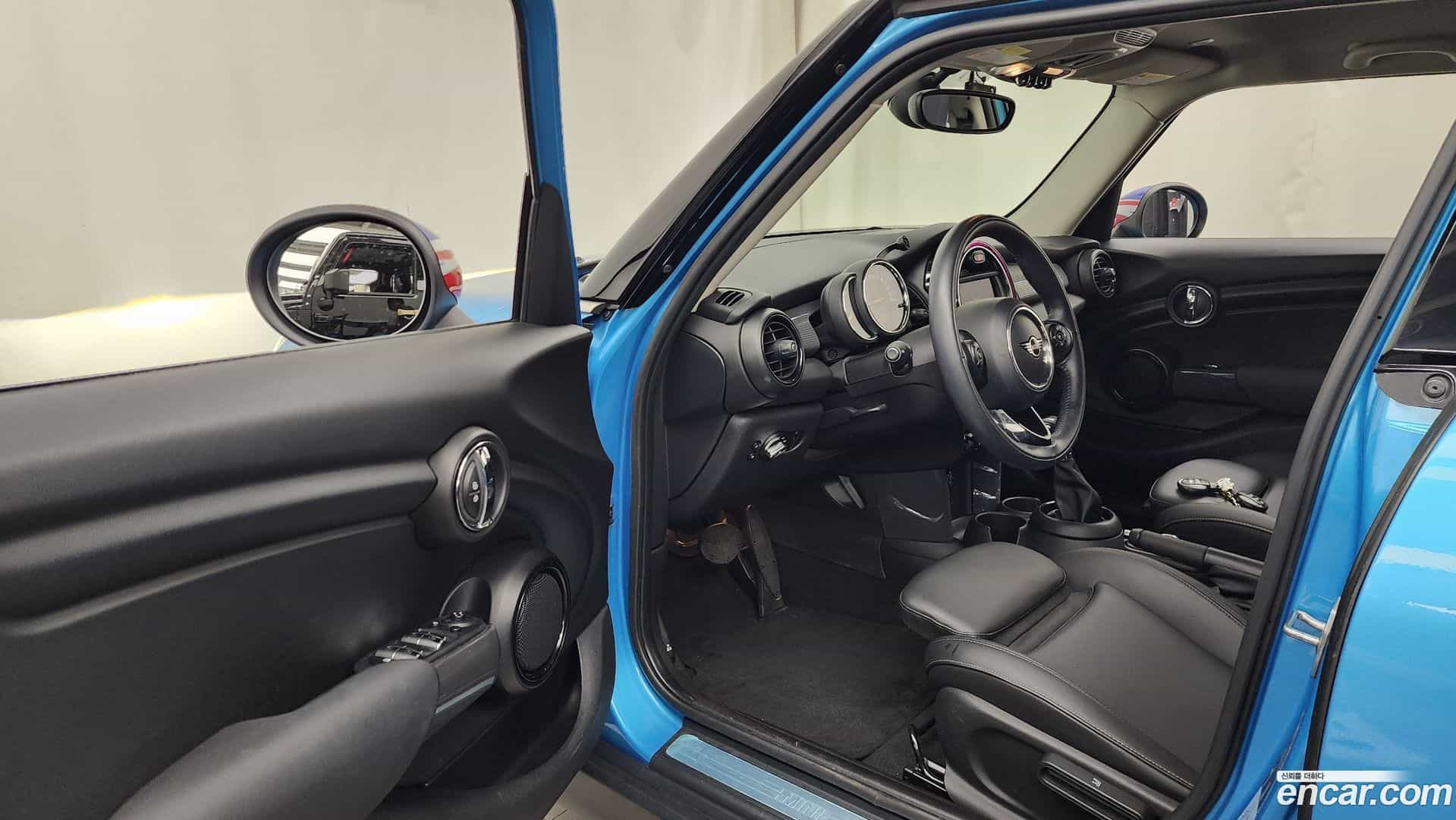 Cooper Mini 2019.7-INNER-010