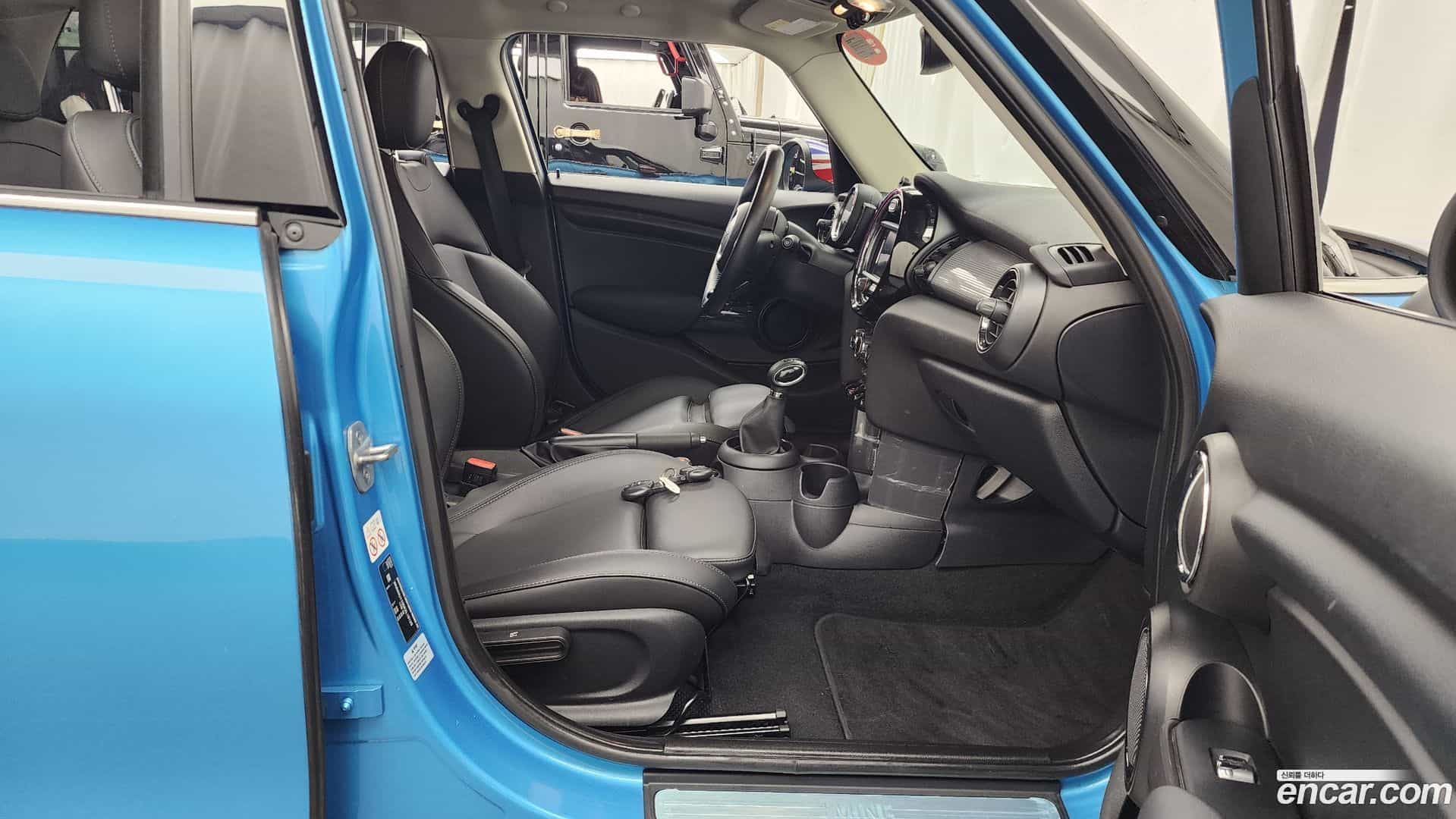 Cooper Mini 2019.7-OPTION-015